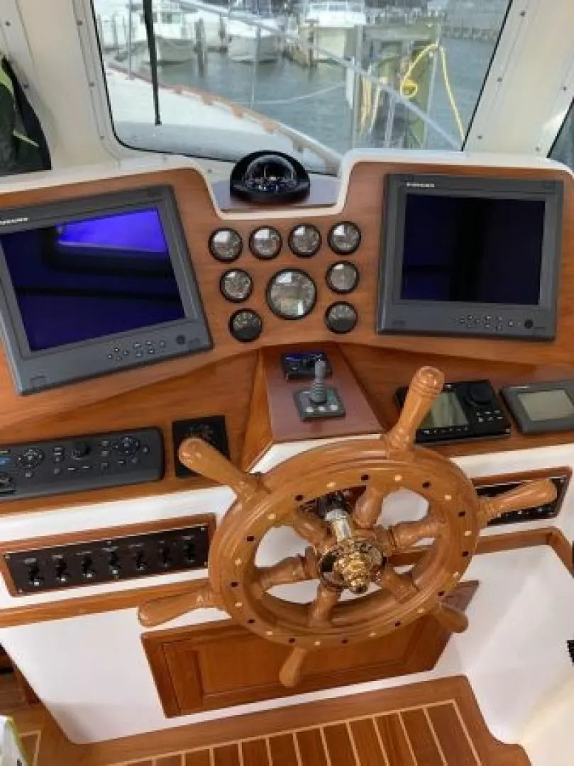 2007 Northern Bay 38 - Image 23