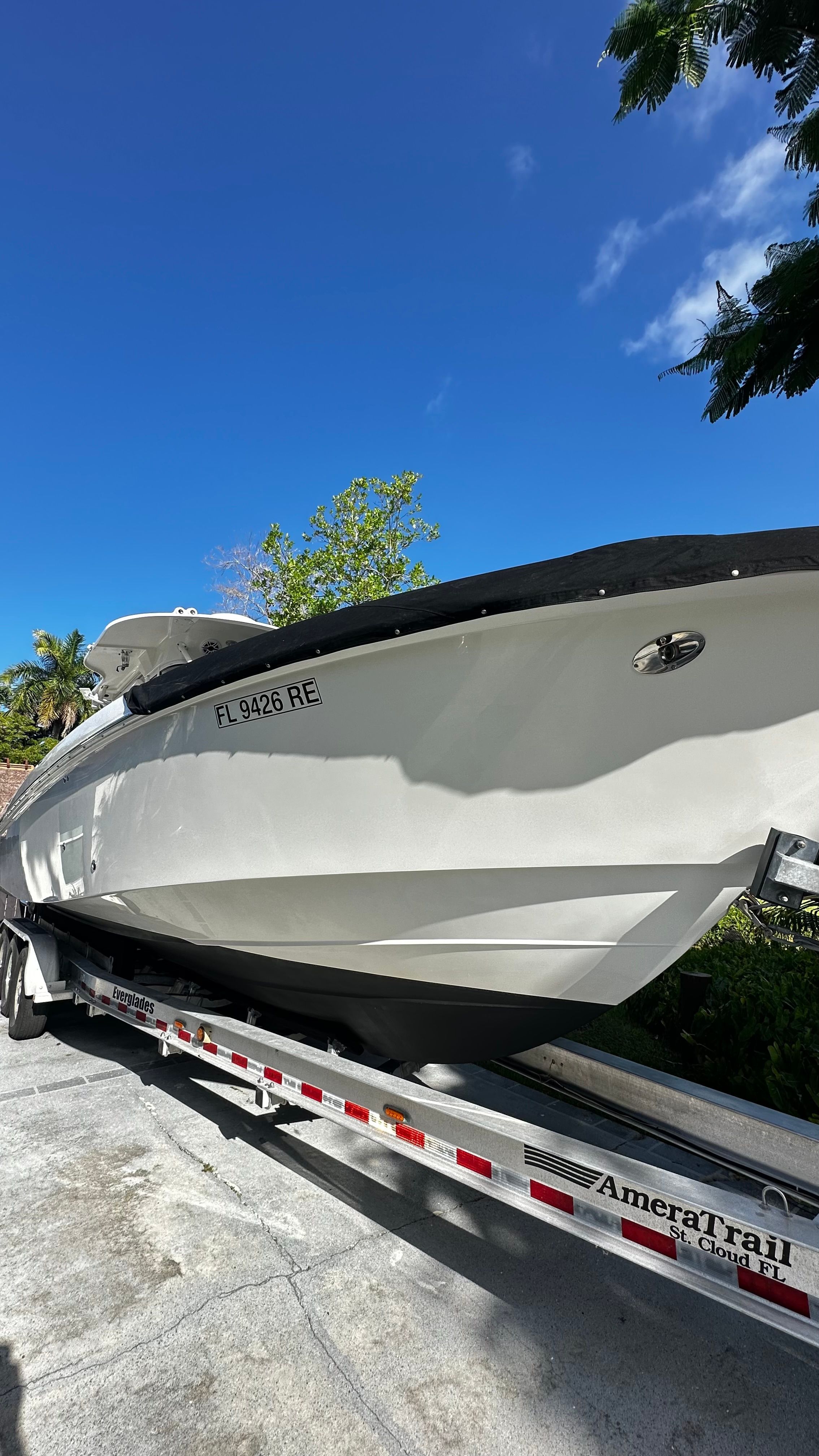 2009 Everglades 365 Center Console - 23