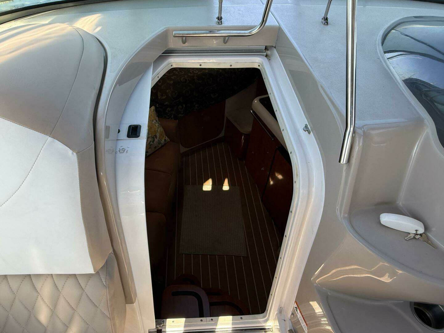 2006 Four Winns 318 Vista - Image 32