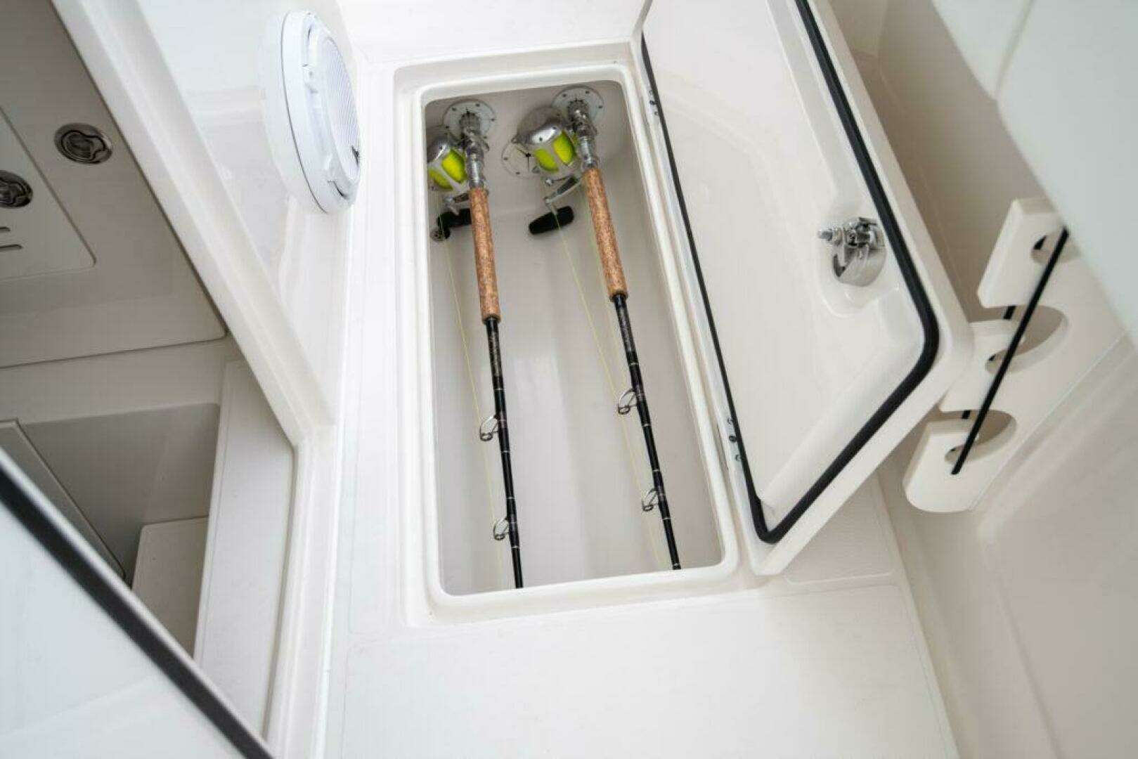 2027 Jupiter 38 - Image 12