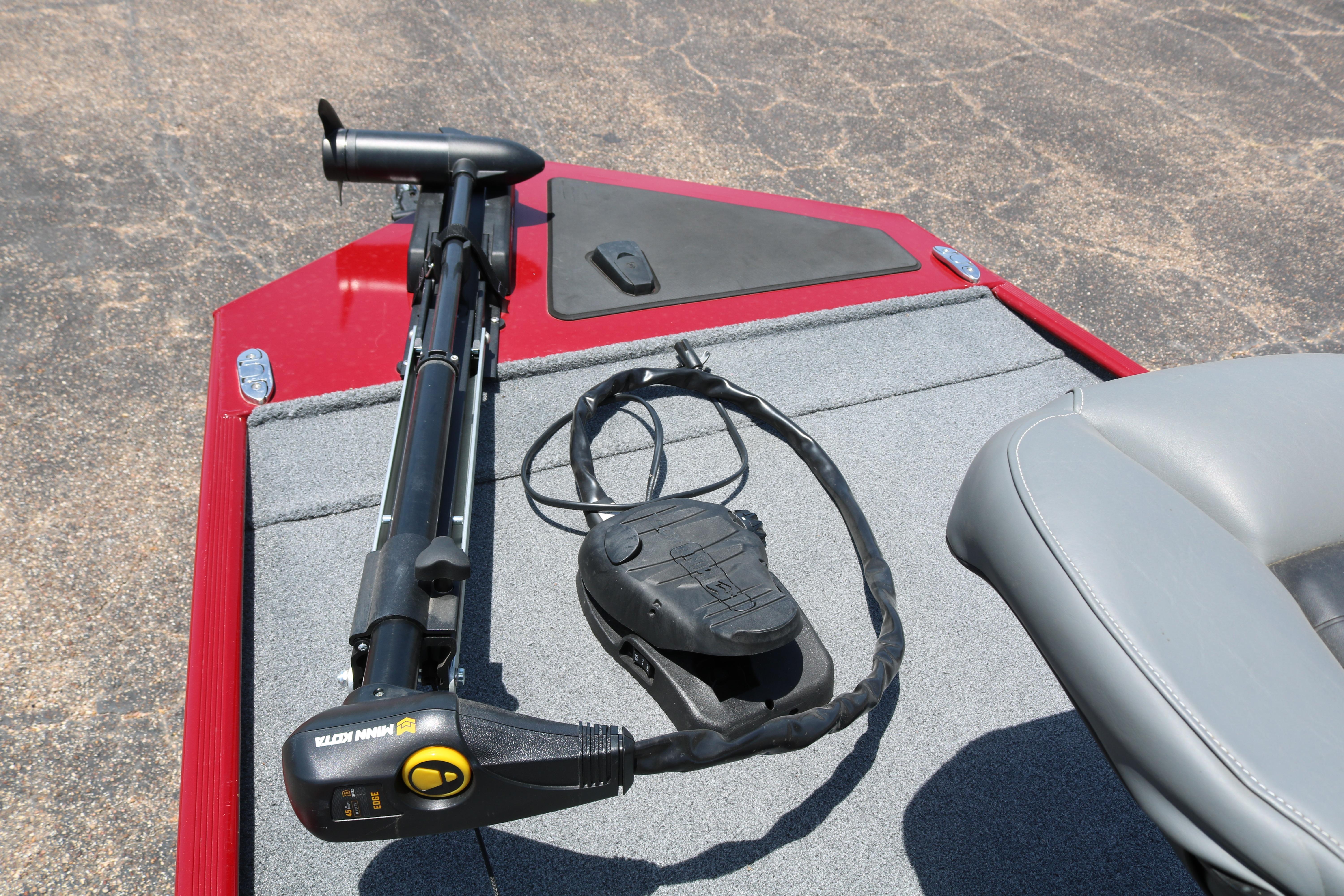 2021 Tracker Bass Tracker Classic XL boat deck with trolling motor and foot pedal.