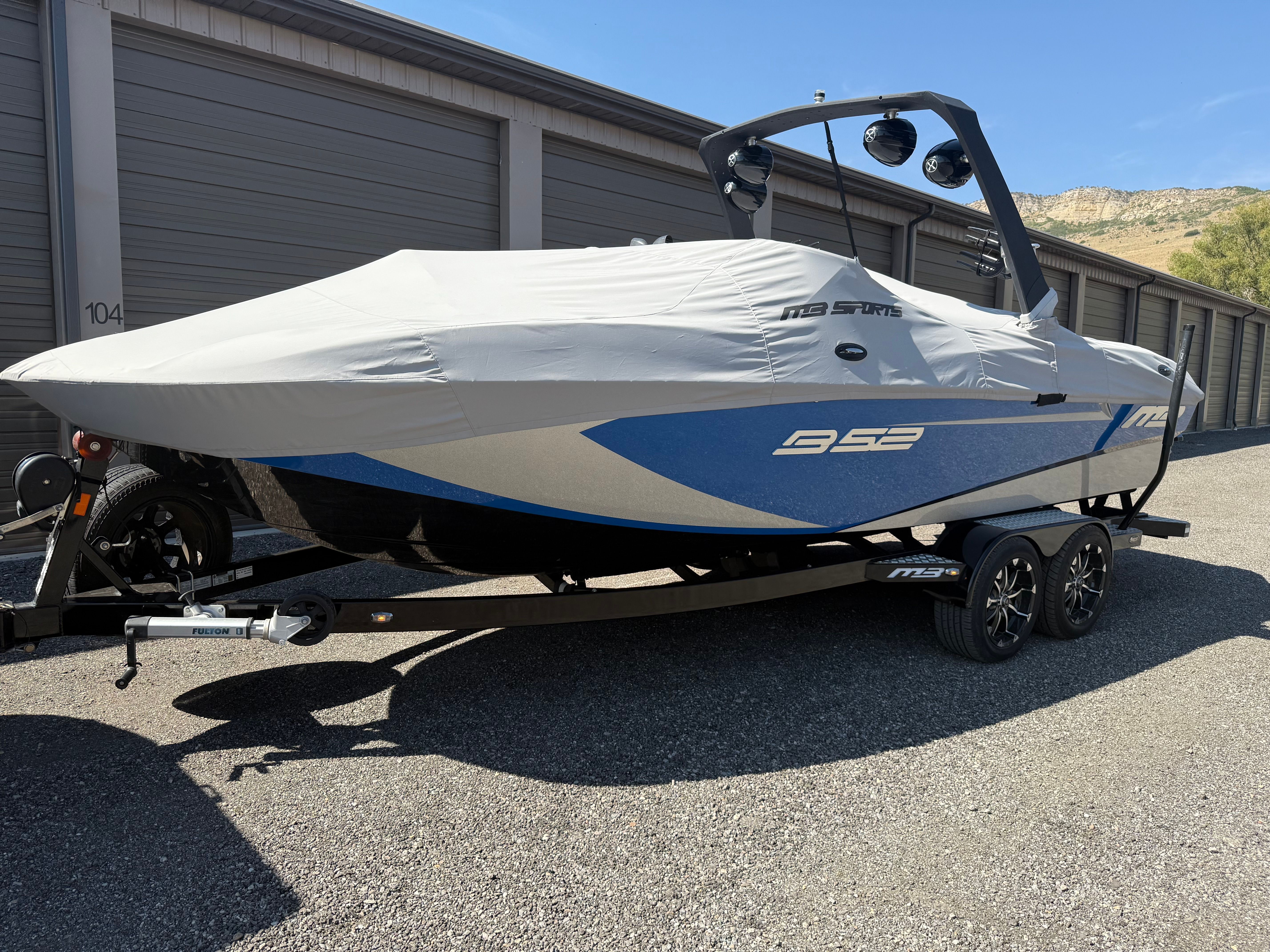 2017 MB B-52 23
