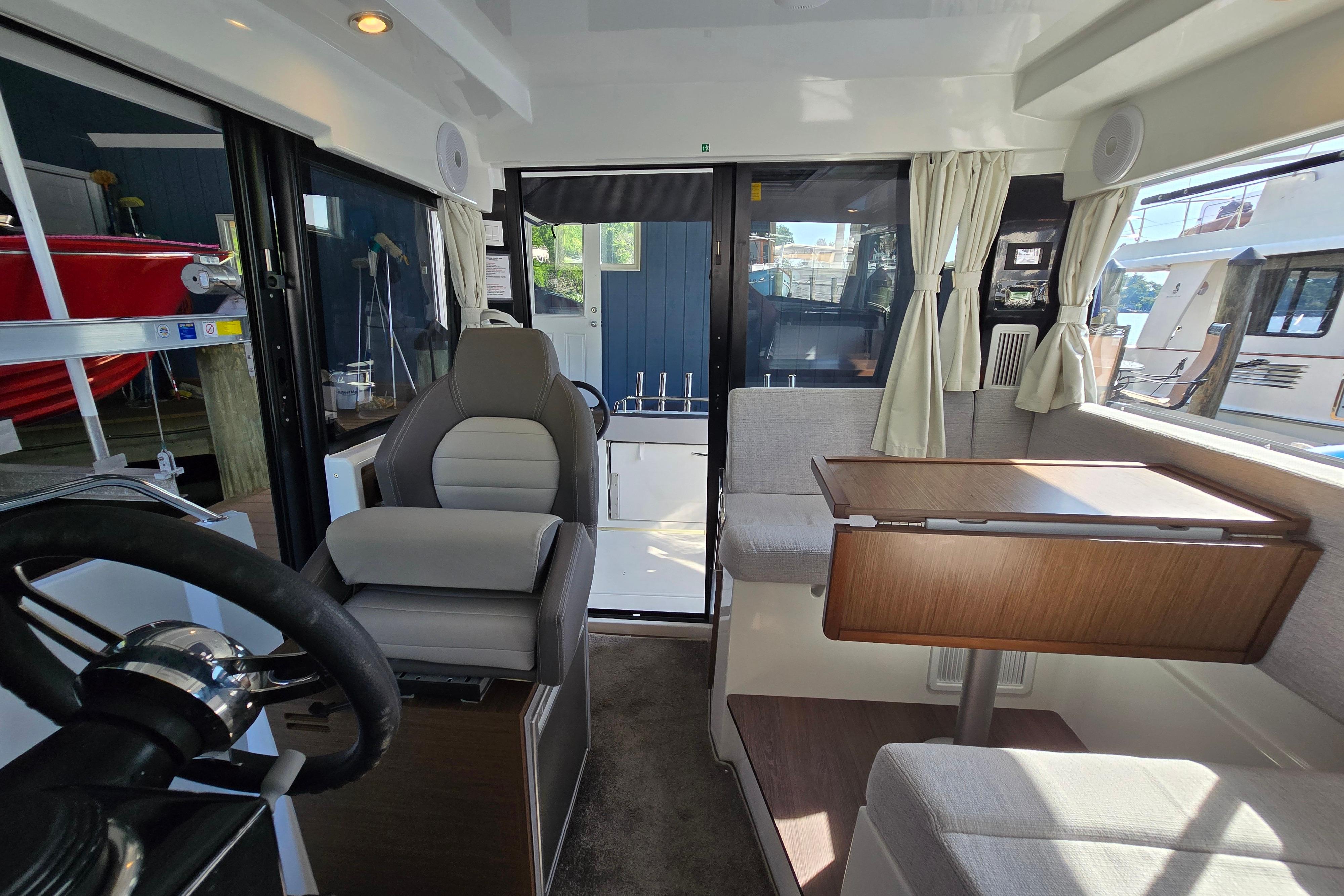 2023 Jeanneau NC Sport 895 - 59