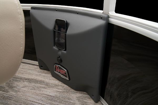 2025 Ranger Reata 220FC