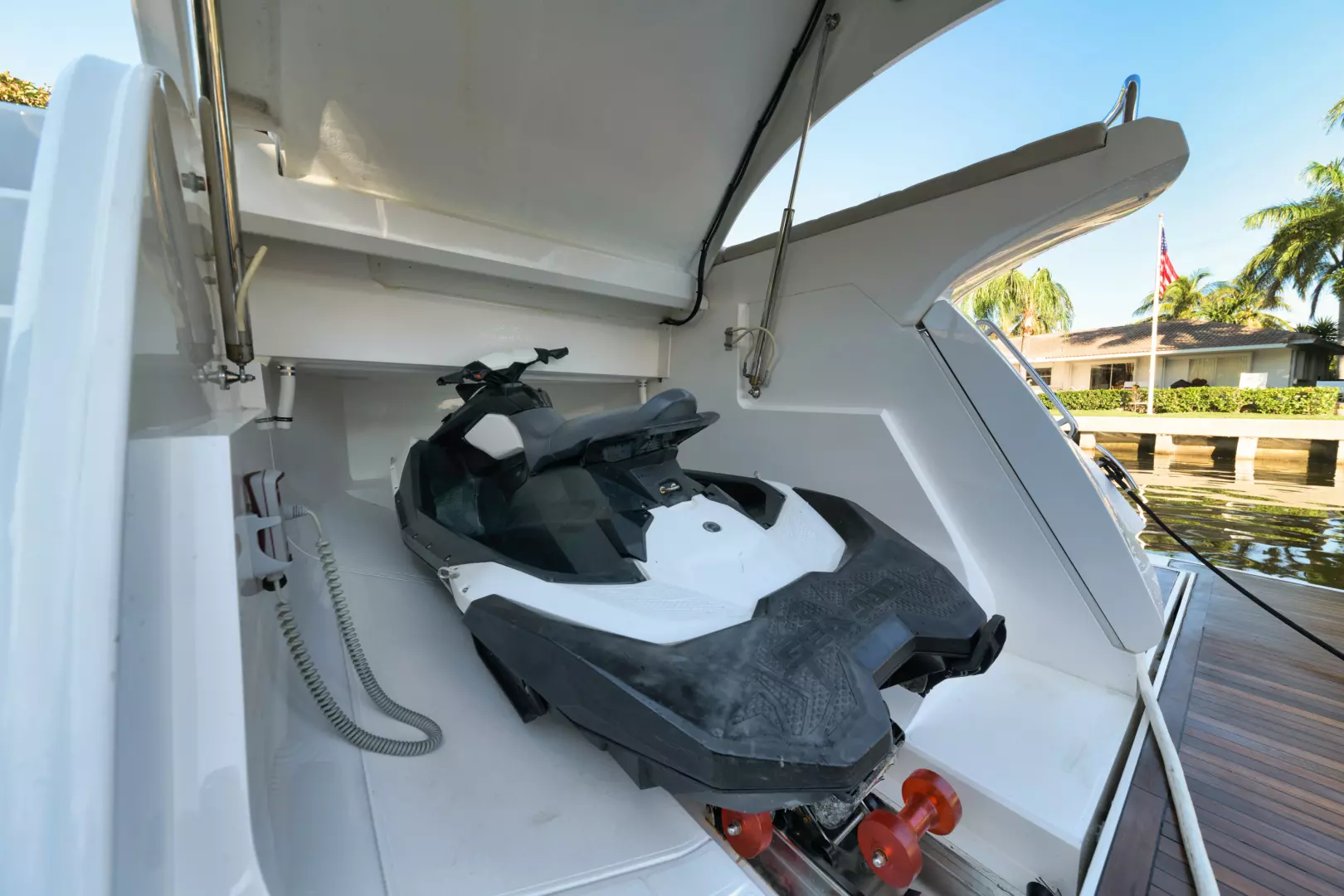 2017 Sunseeker Predator - Image 20