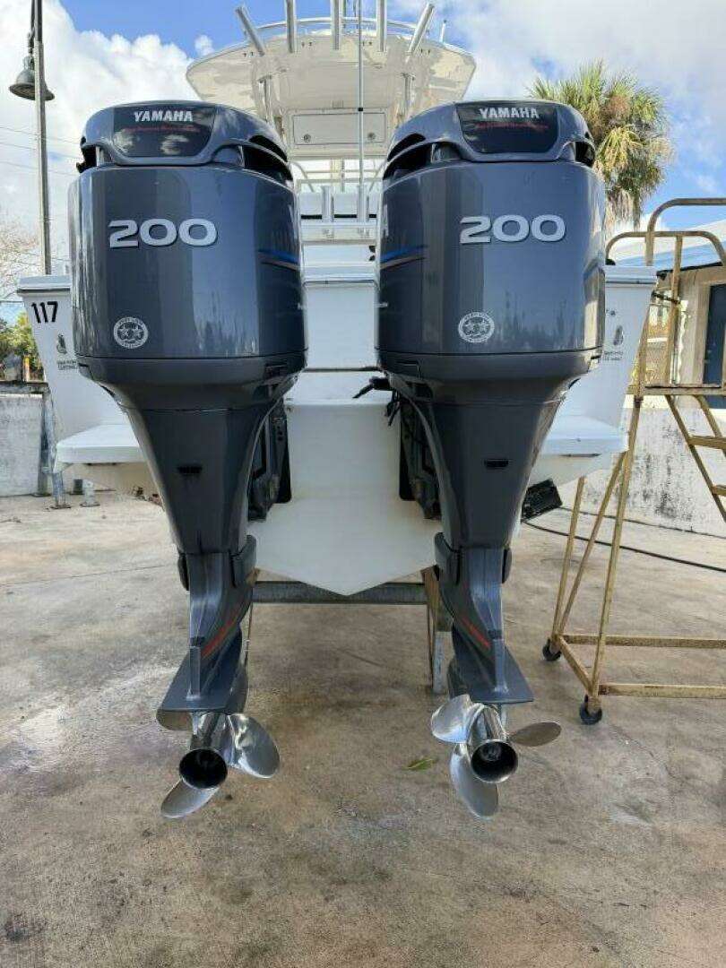 2004 Regulator — - Image 18