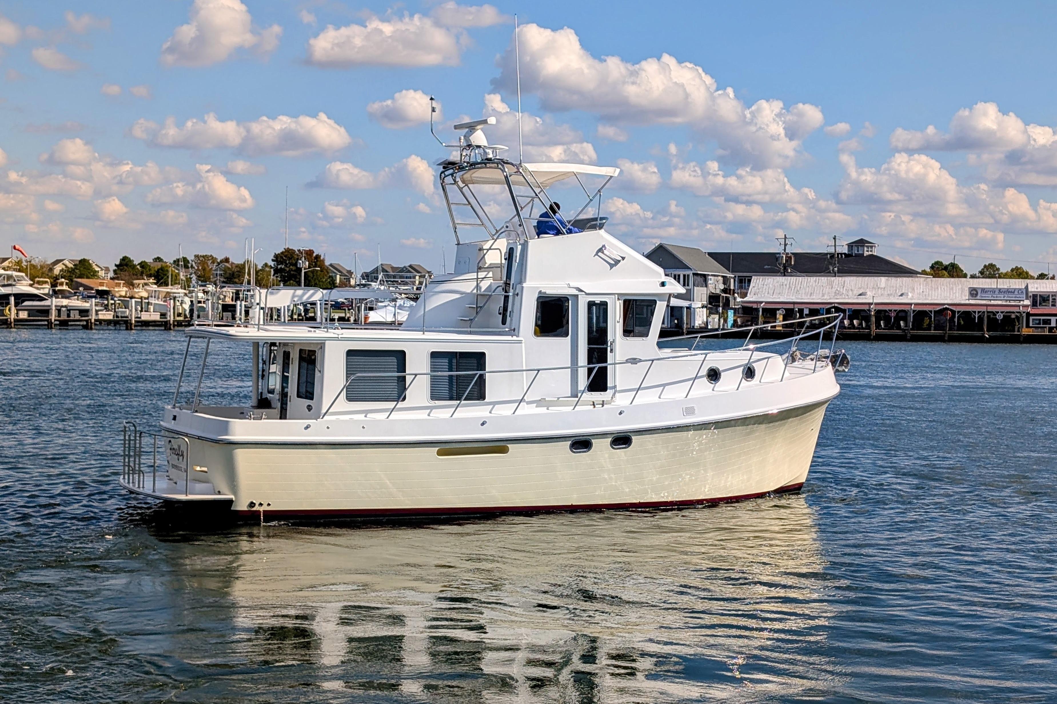 2015 American Tug 435