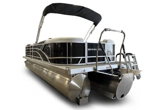 2026 Bennington 22 SSRSF pontoon boat with canopy and sleek design.