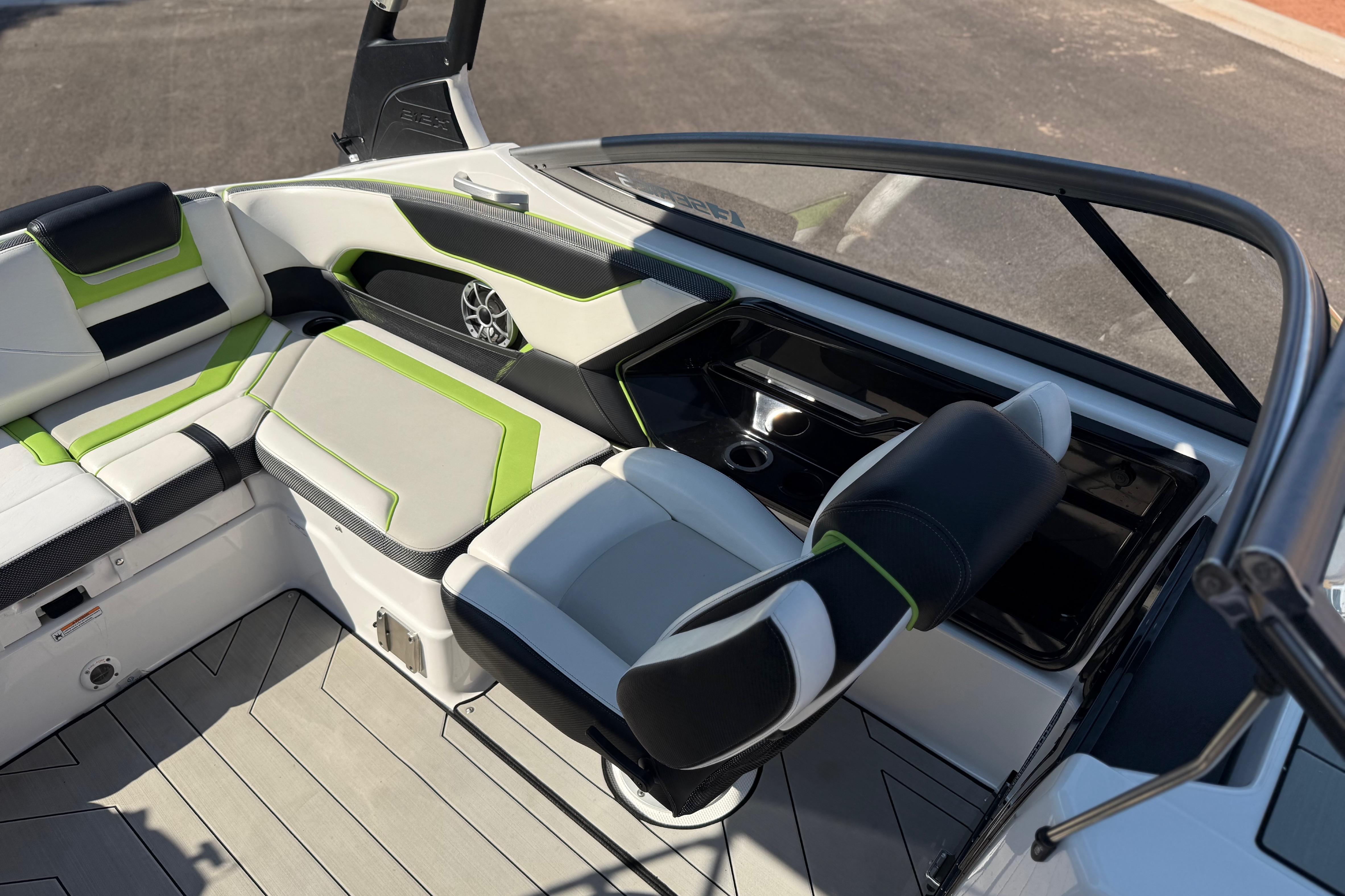 2022 Yamaha Boats 212XE interior with modern seating and sleek design.