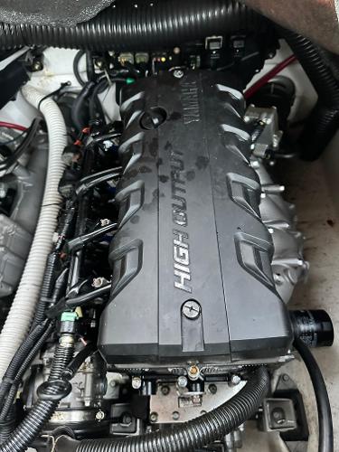 2018 Yamaha Boats 242 Limited S - 17
