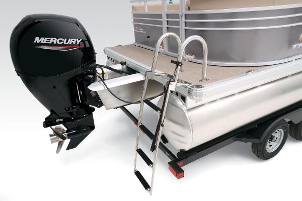 2023 Sun Tracker Party Barge 22 RF DLX - 52
