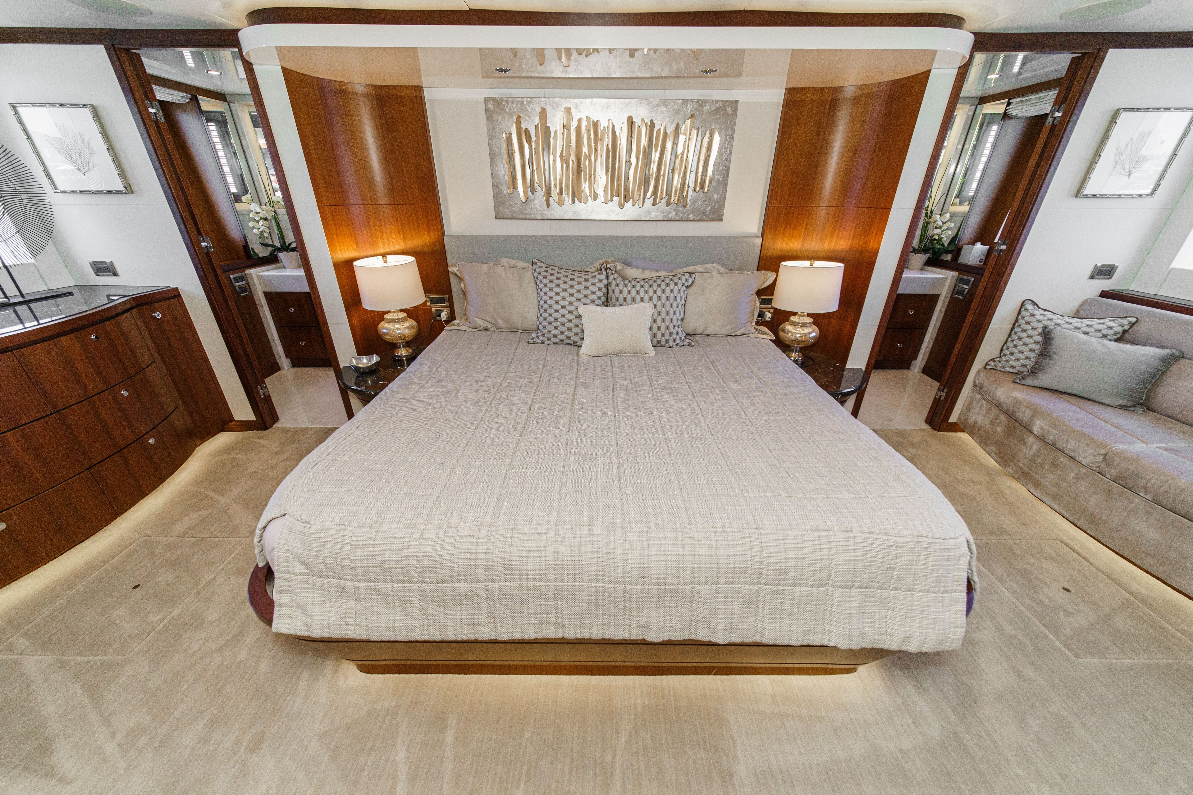 2015 Ocean Alexander 90 Skylounge Motoryacht - 85