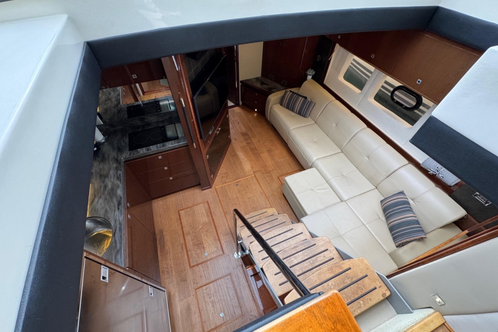 2015 Sea Ray Sundancer 510 - Image 39