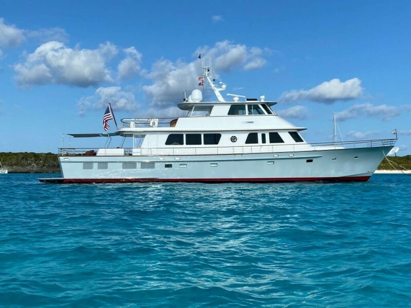 2003 New England Boatworks Enclosed Raised Pilothouse - Image 46
