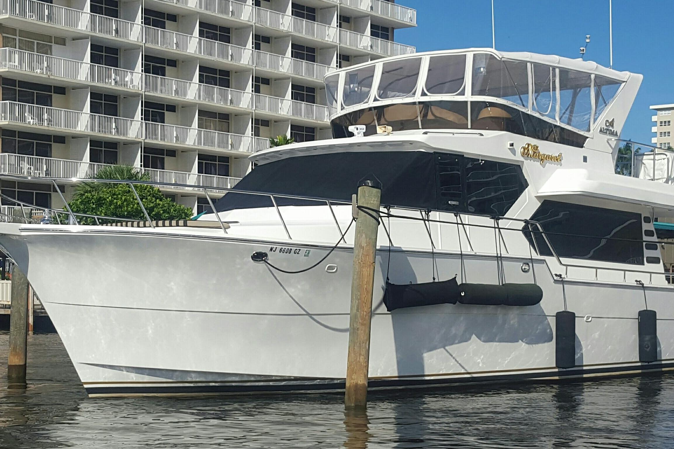 2006 Altima Flybridge