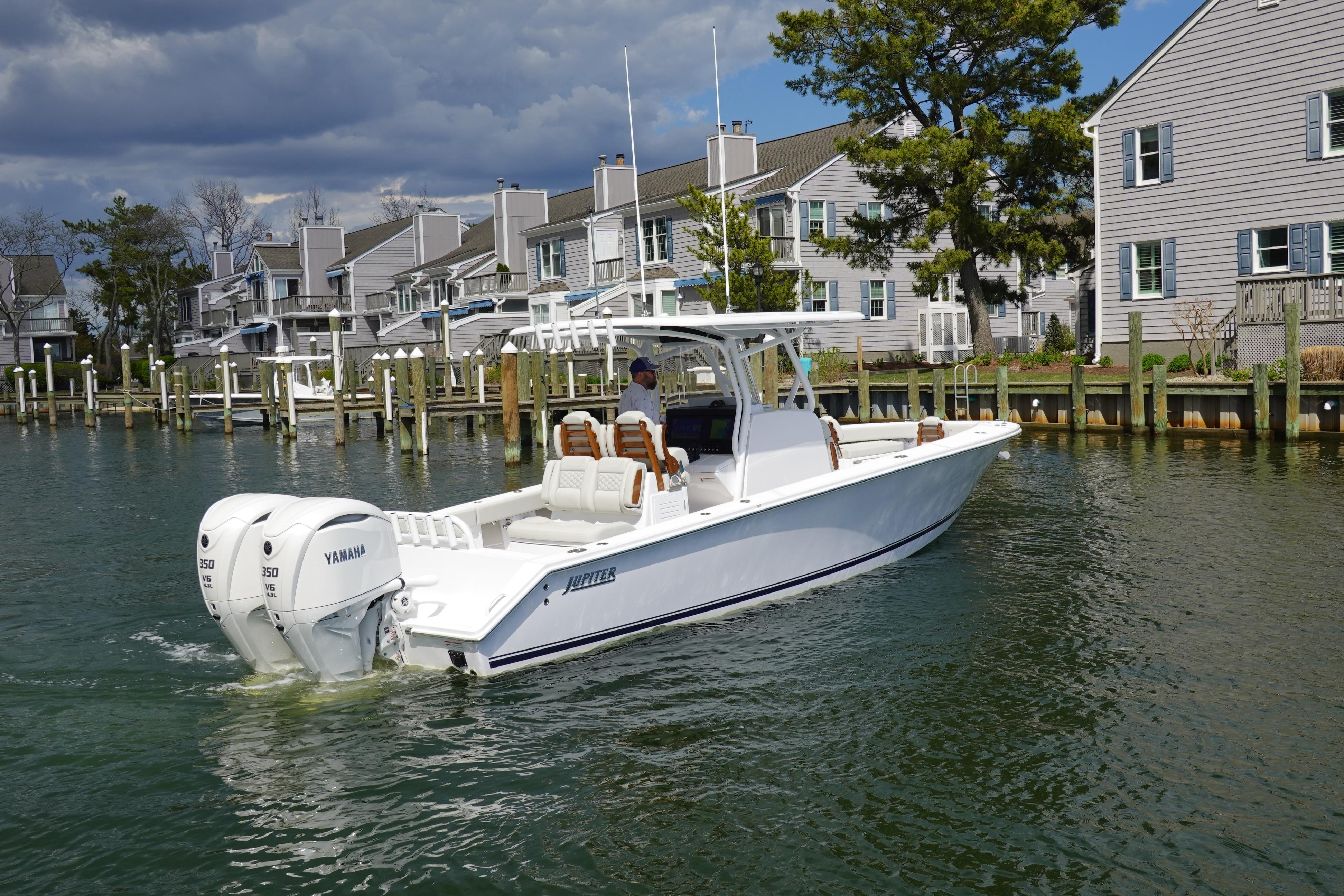2026 Jupiter 32 FS