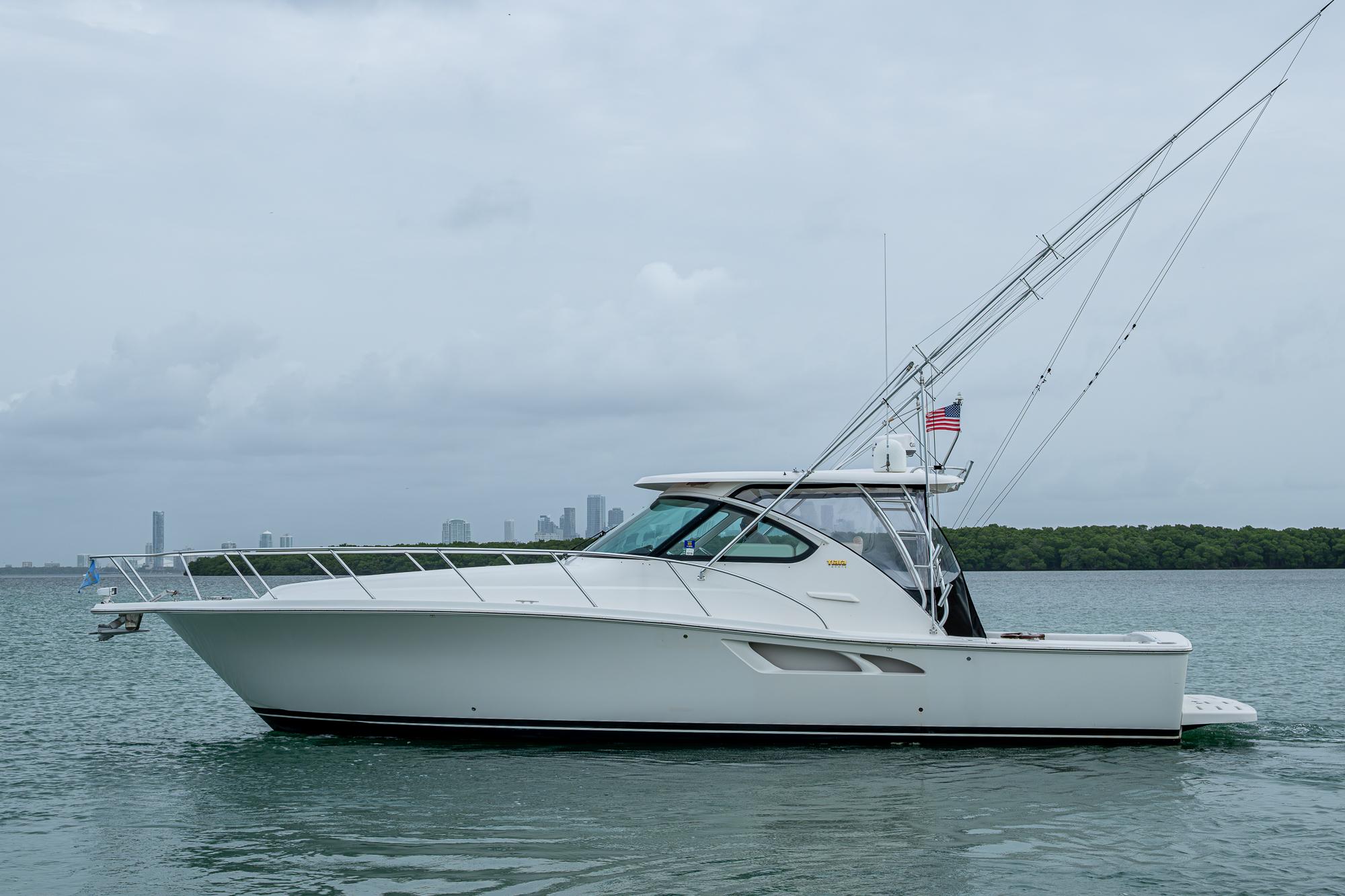 2009 Tiara Yachts 39 Open