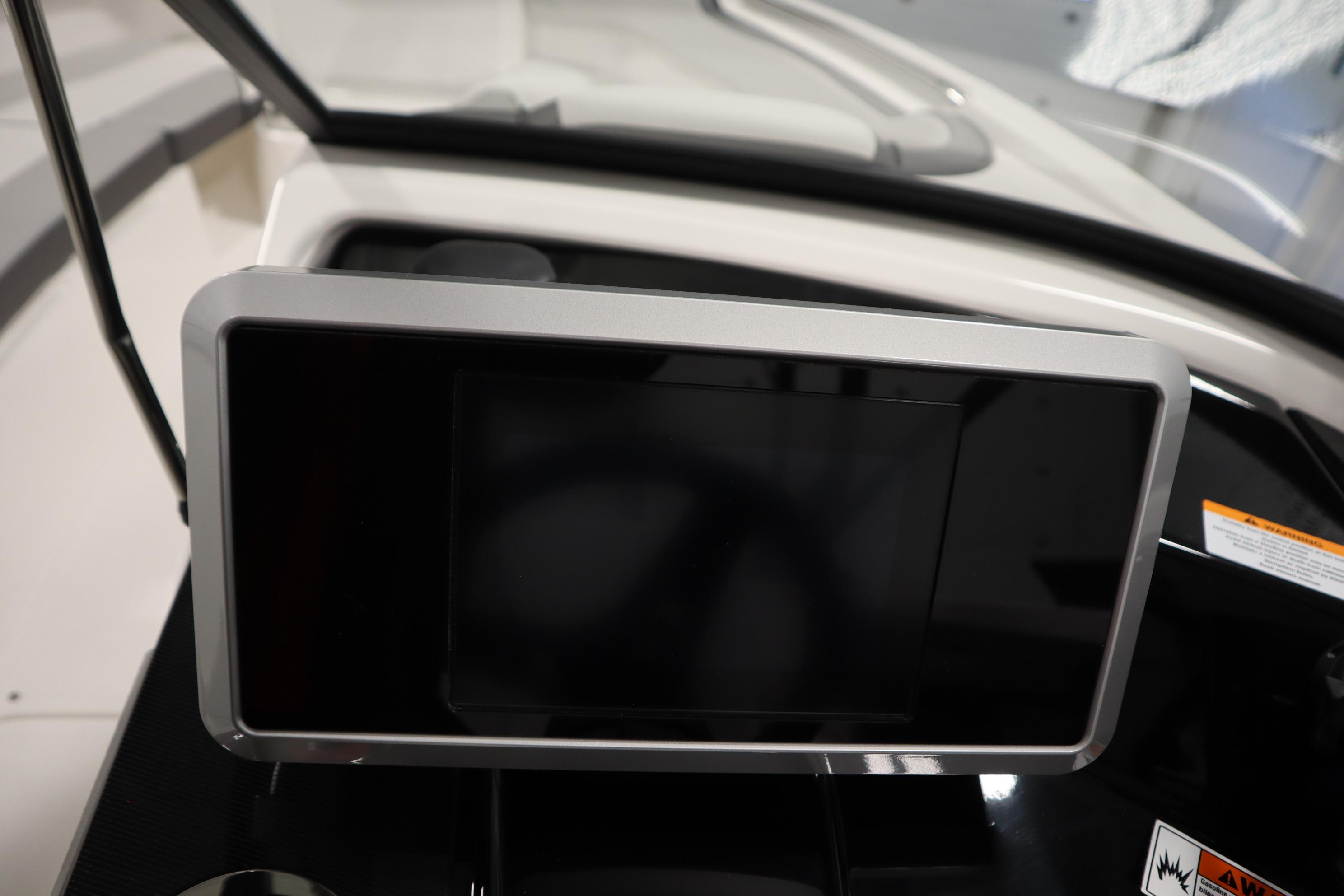 2026 Yamaha AR250 boat dashboard with modern touchscreen display.
