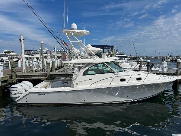 2021 Pursuit OS 385 Offshore