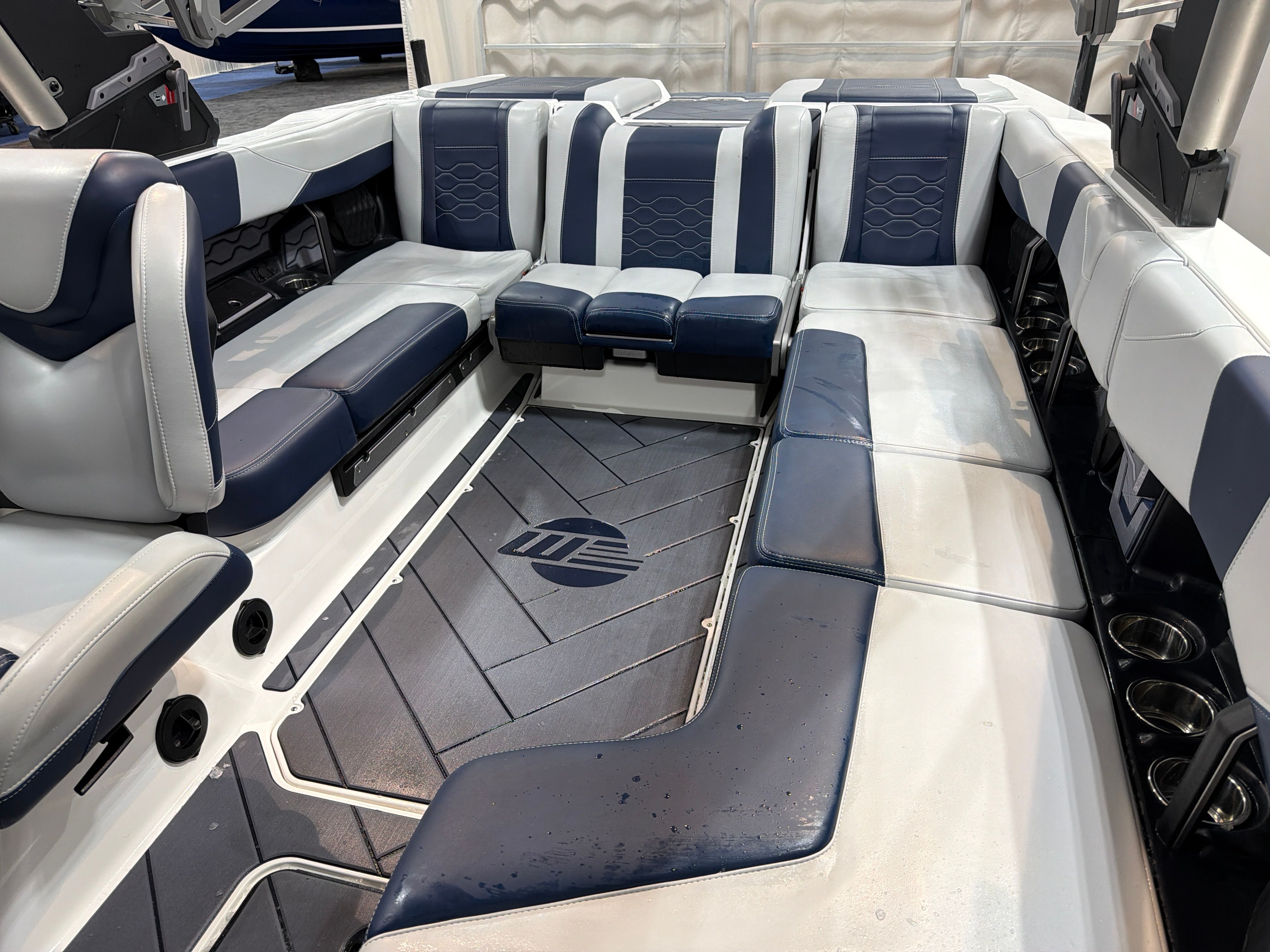2025 Malibu Wakesetter 23 LSV - 10