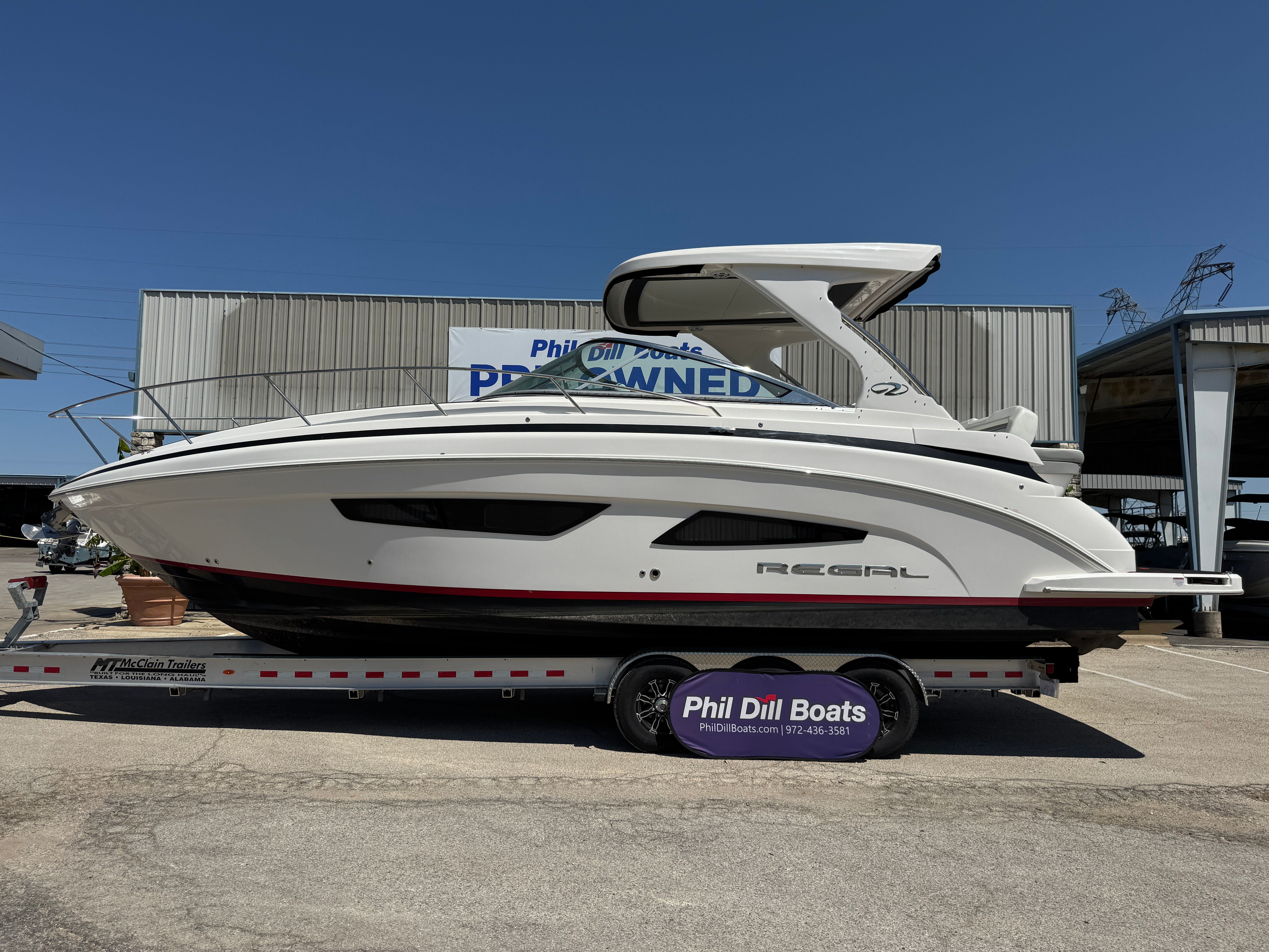 2023 Regal 33 Express