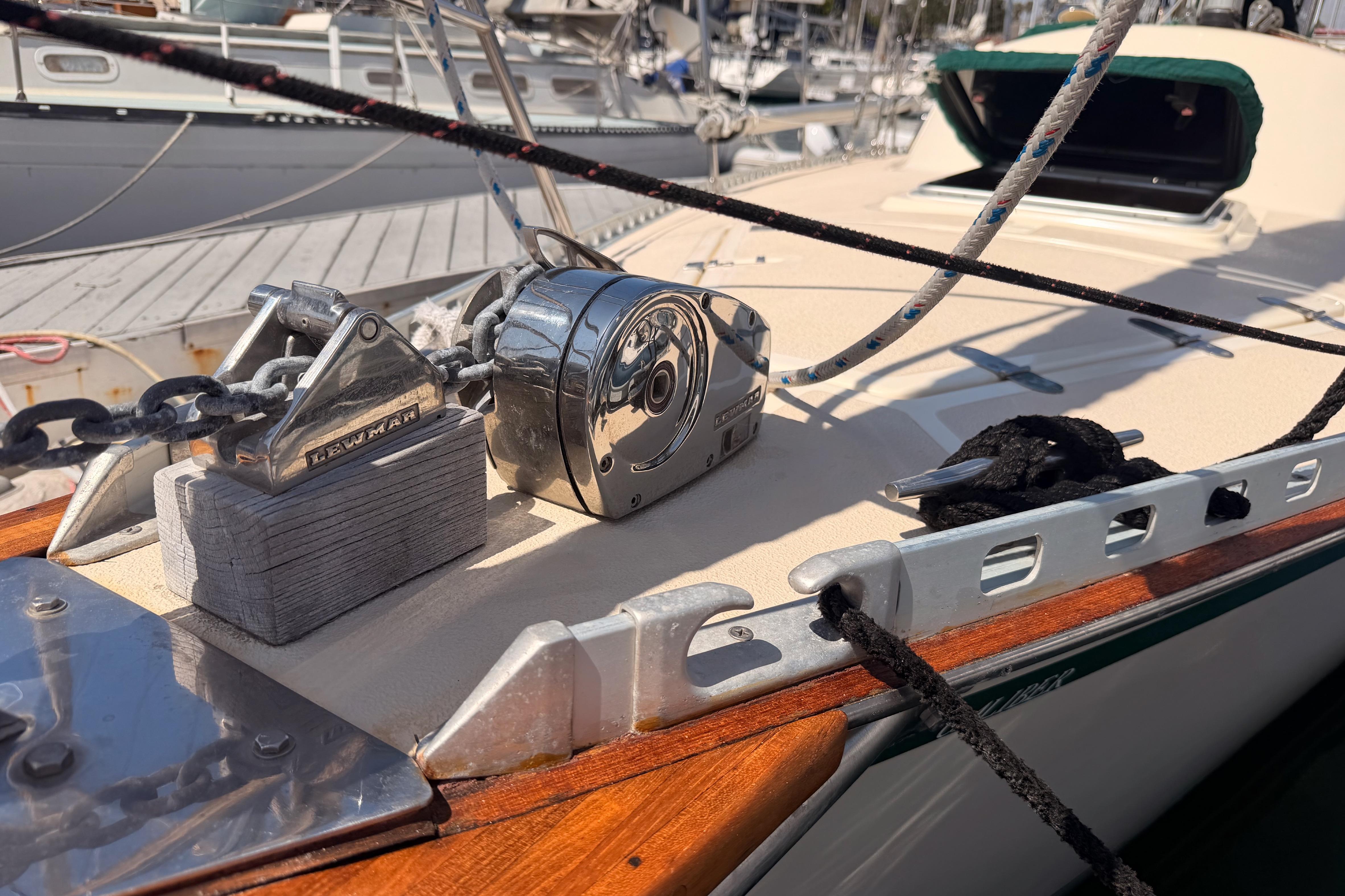 Deck of 1991 Caliber 33 sailboat with Lewmar winch and anchor chain.