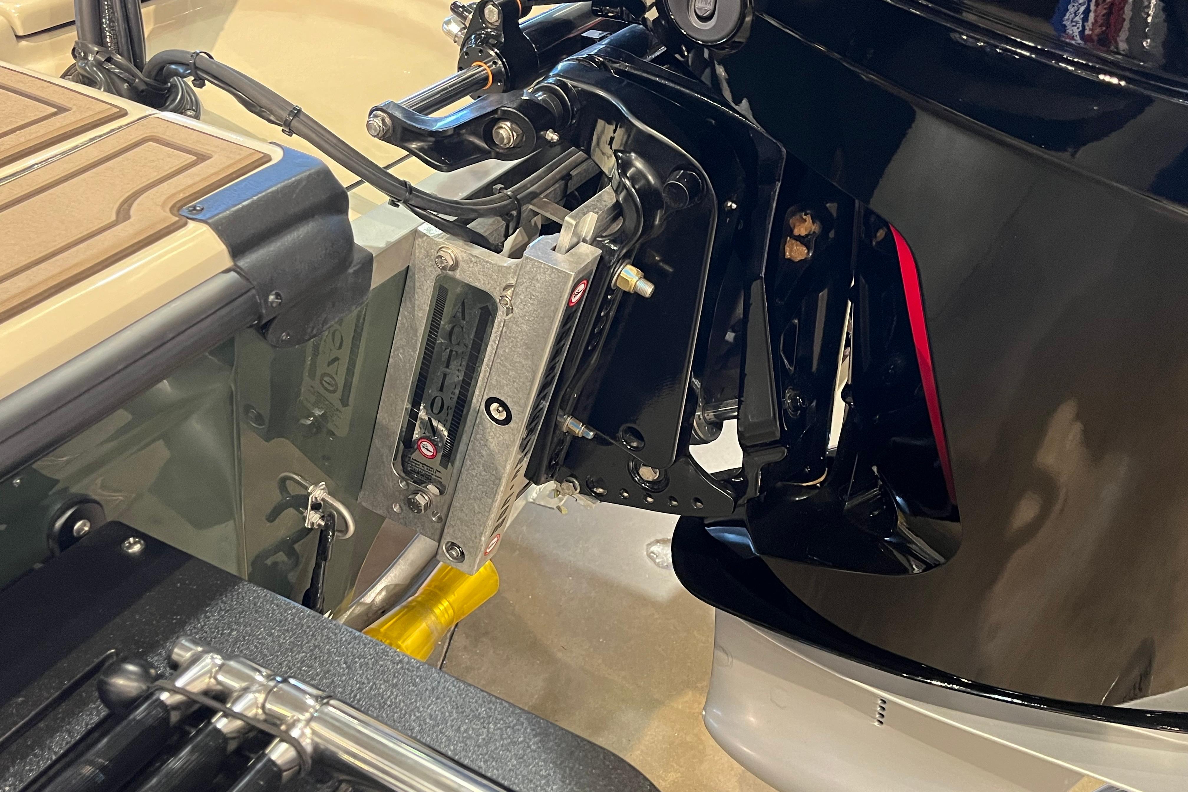 2025 Mako 18 Pro Skiff Backwater Edition boat engine and transom detail.