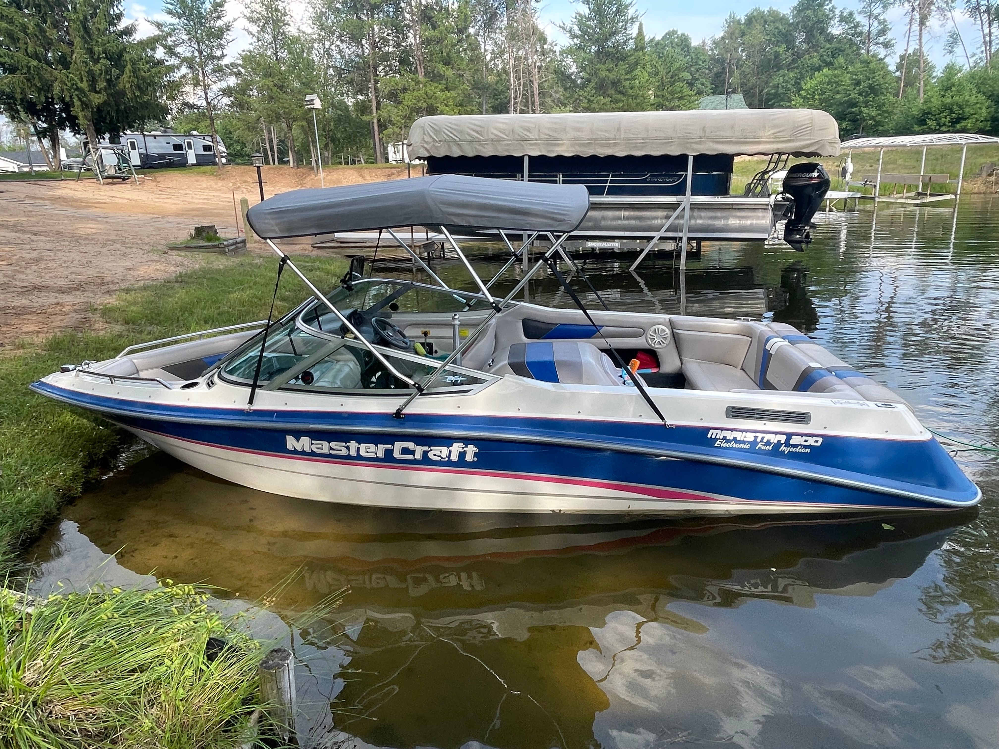 1994 MasterCraft MariStar 200