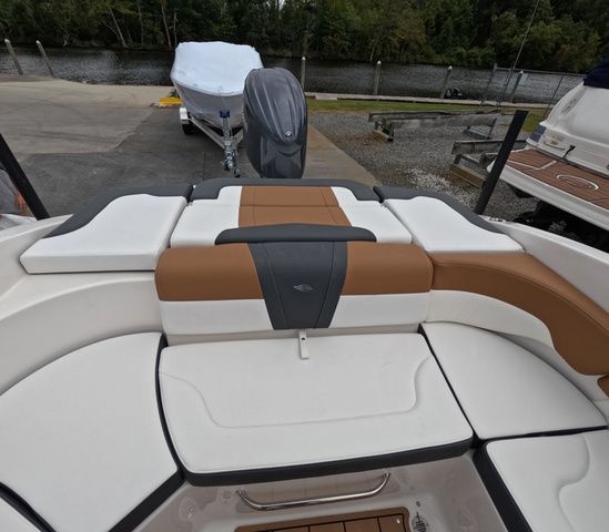 2026 Chaparral 23 SSi OB In stock Trailer included - 12