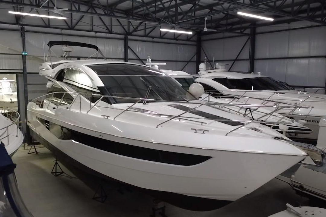 2018 Galeon 560 Sky