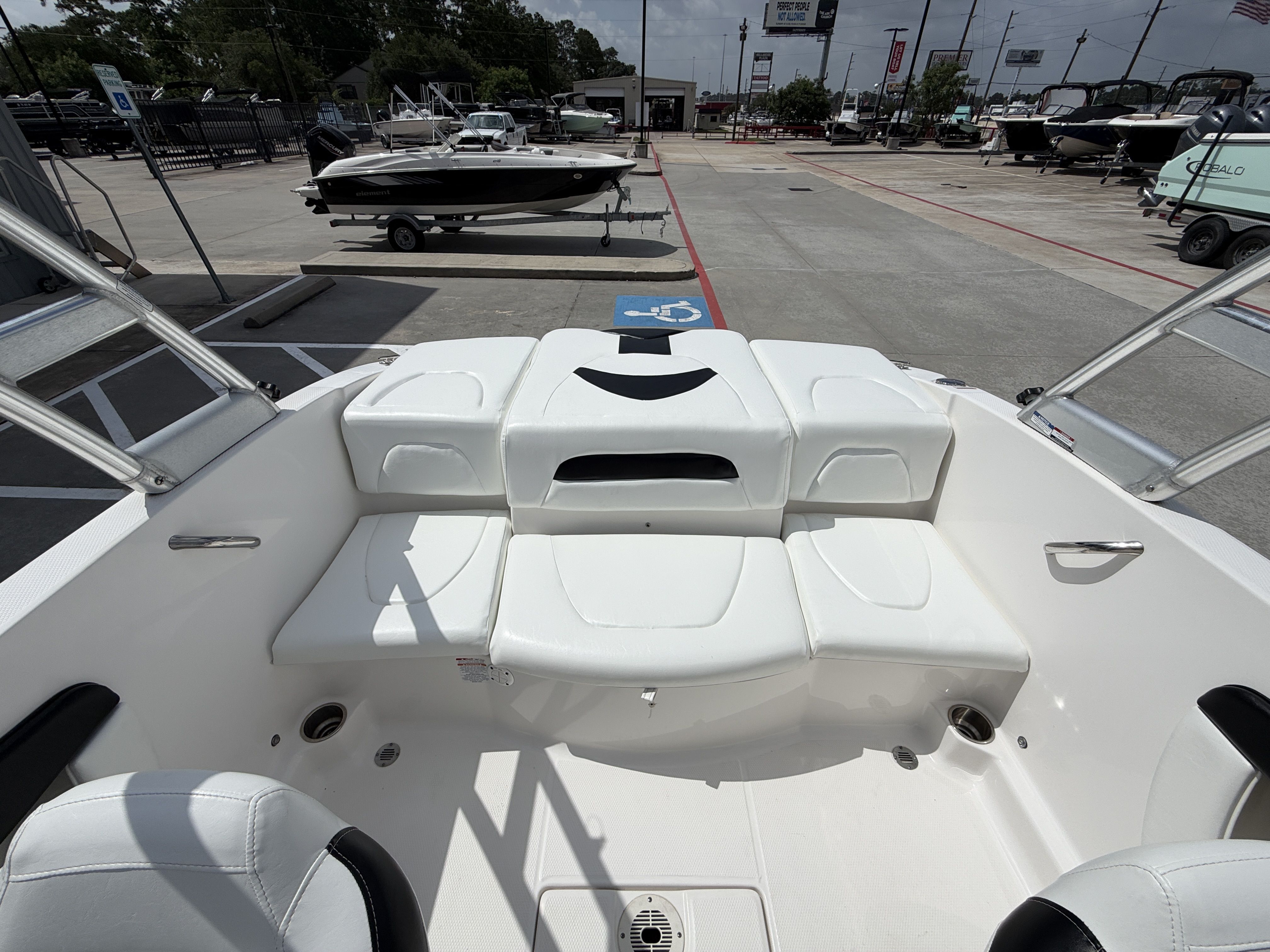 2012 Chaparral 19 H2O Sport - 12