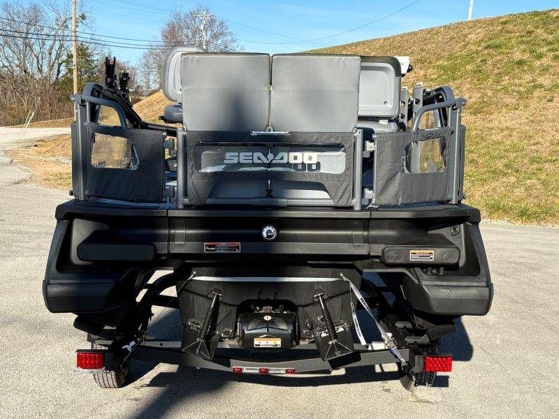 2026 Sea-Doo Switch Fish 18 - 29