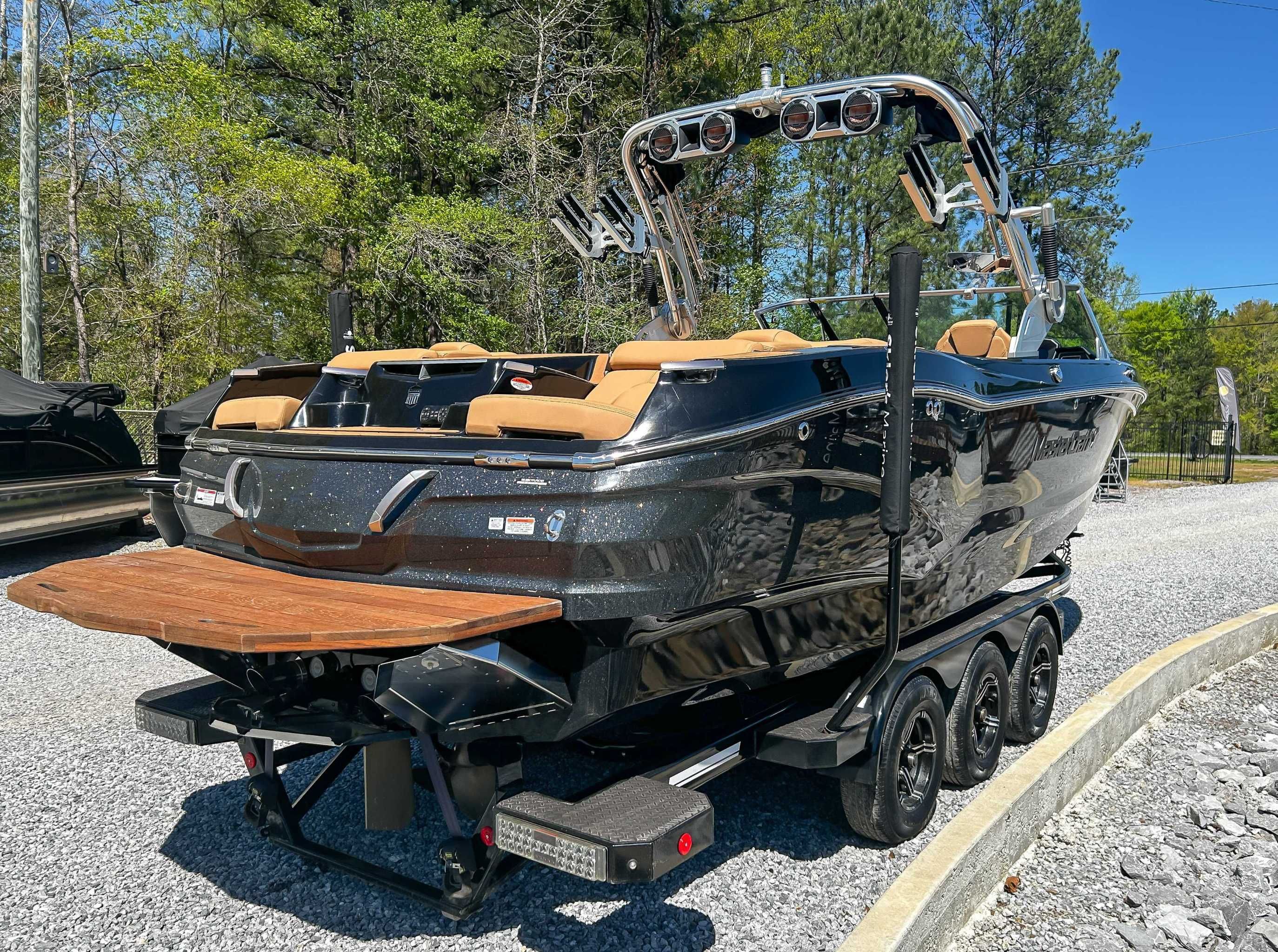2021 MasterCraft X26 - 8