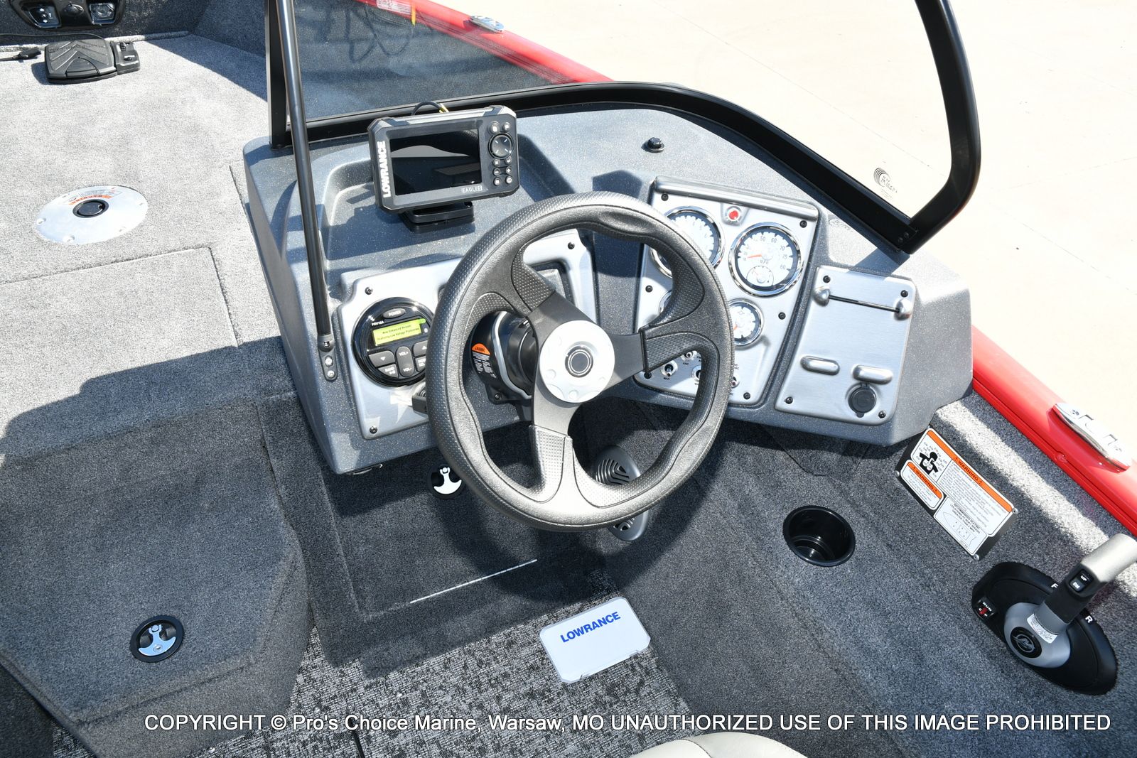 2026 Tracker Pro Guide V-175 WT w/150HP - 9