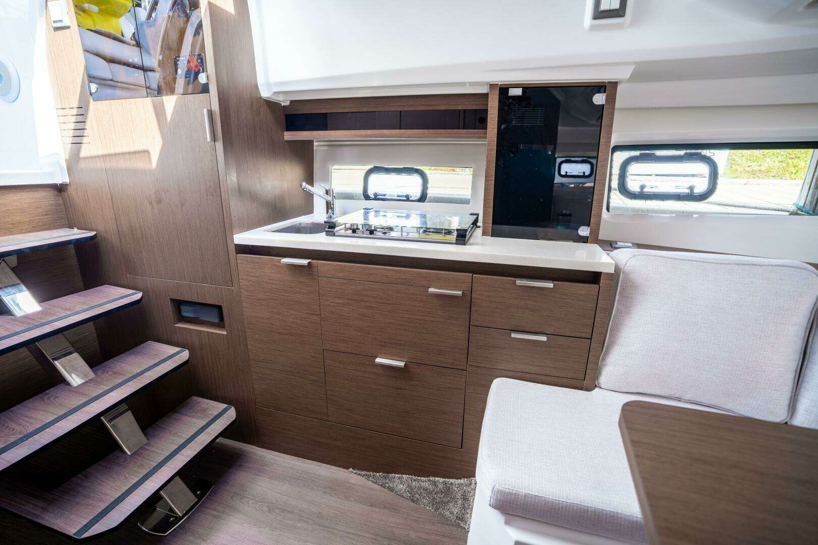 2024 Jeanneau Leader 10.5 WA S2 - Image 34