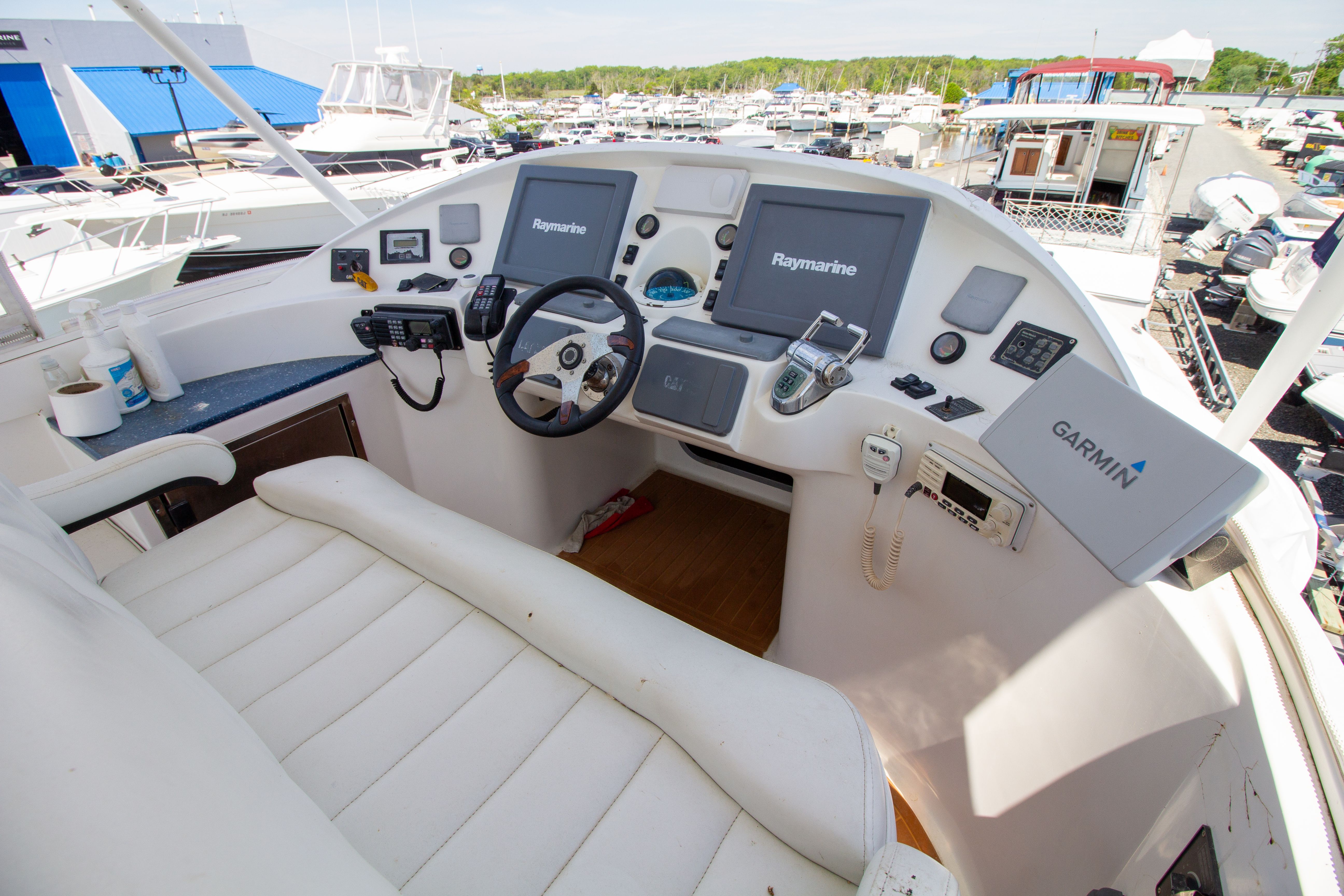 2010 Custom 50 - 28