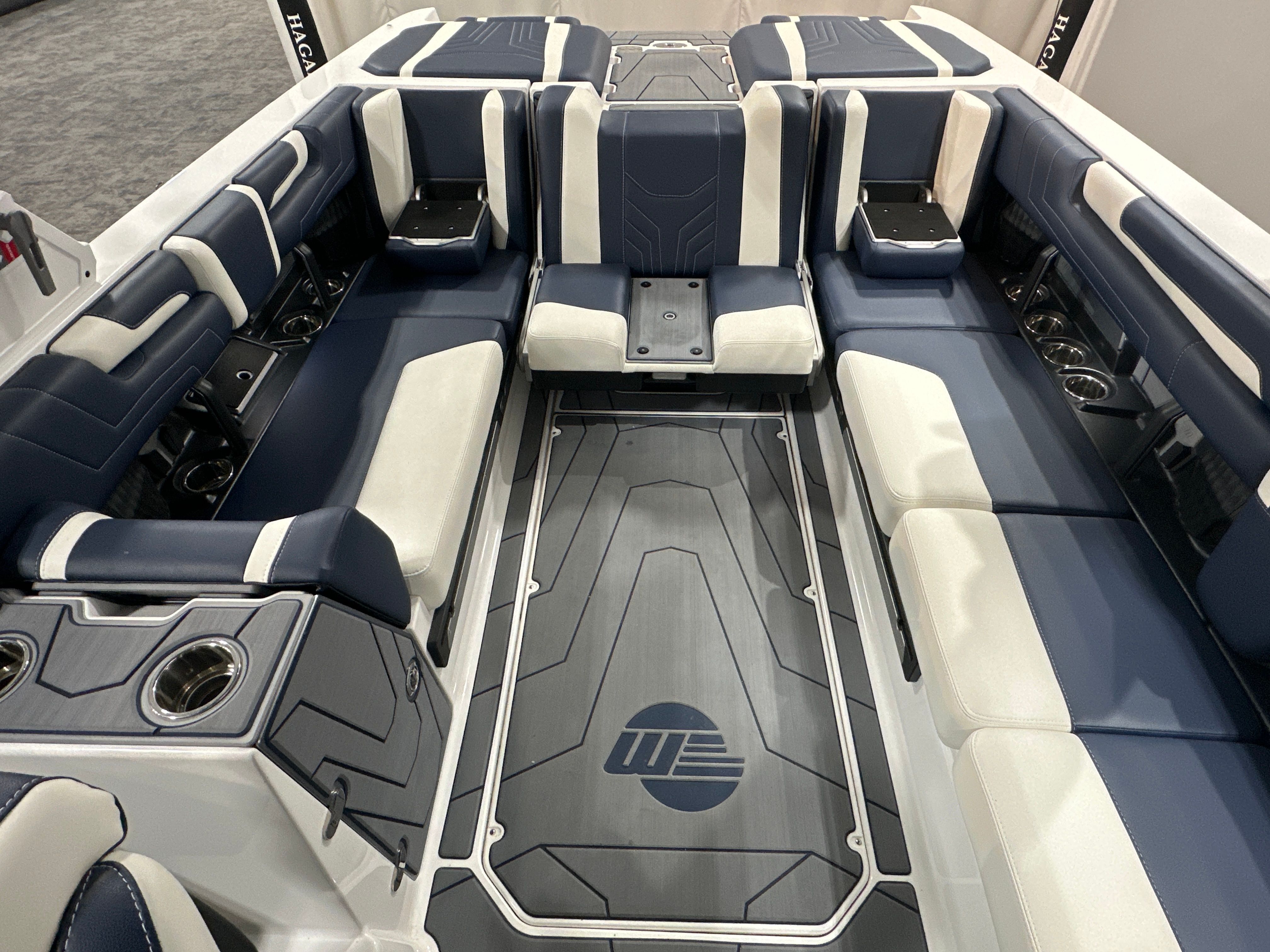 2025 Malibu Wakesetter 25 LSV - 23