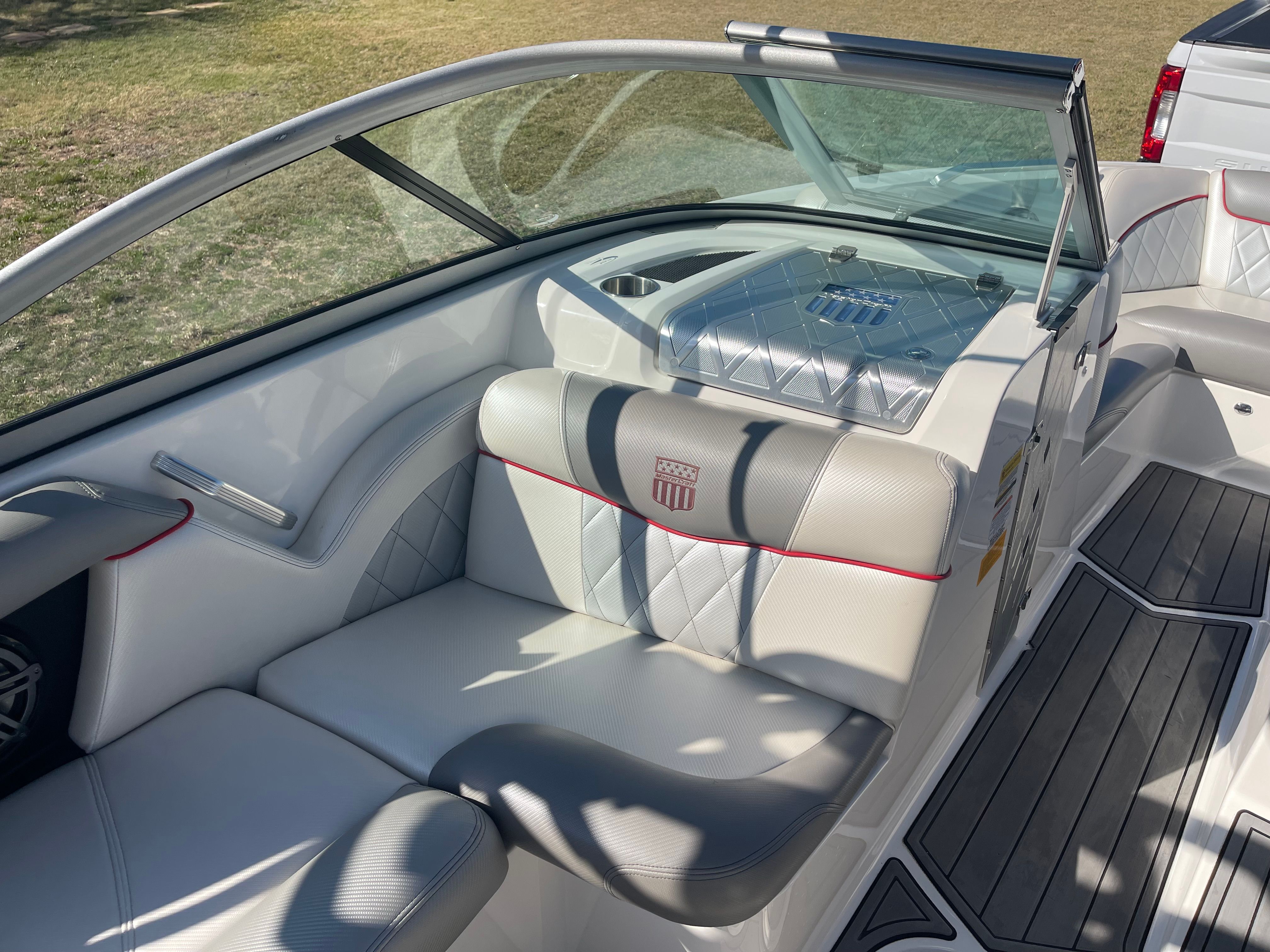 2013 MasterCraft X-30 - 15