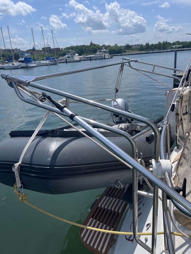 1983 Hunter 34 - Image 31
