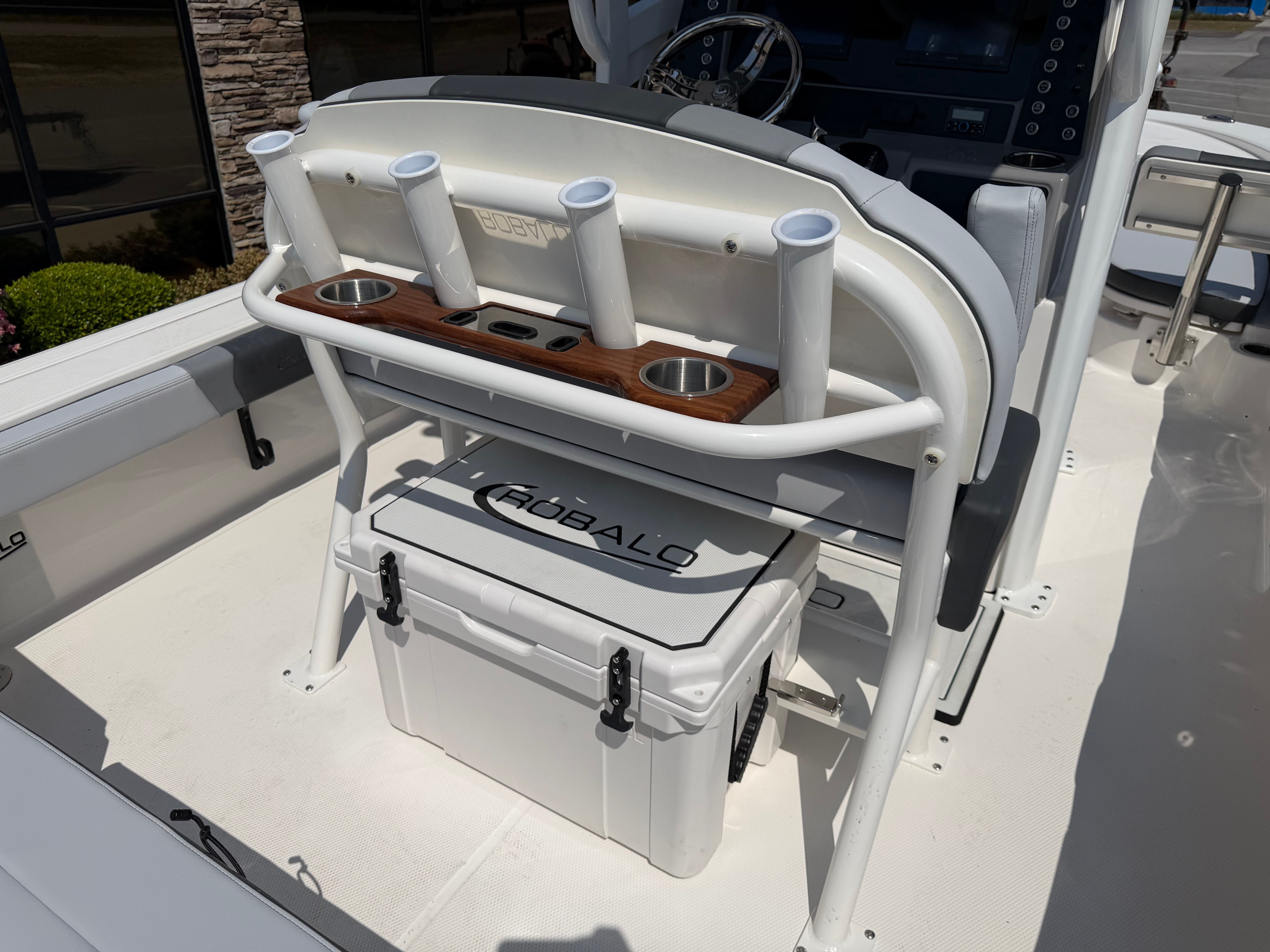 2026 ROBALO 246 CAYMAN - Image 8