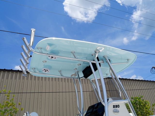 2027 Bulls Bay 230 Center Console - 48
