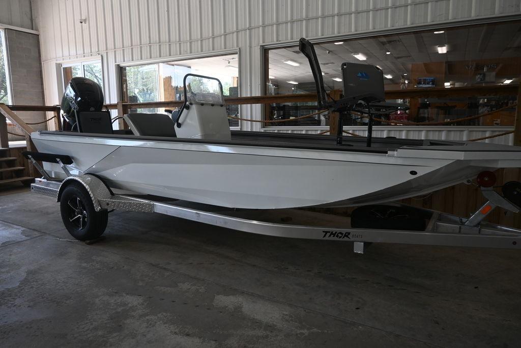 2026 Thor Lake Hammer 1900CC