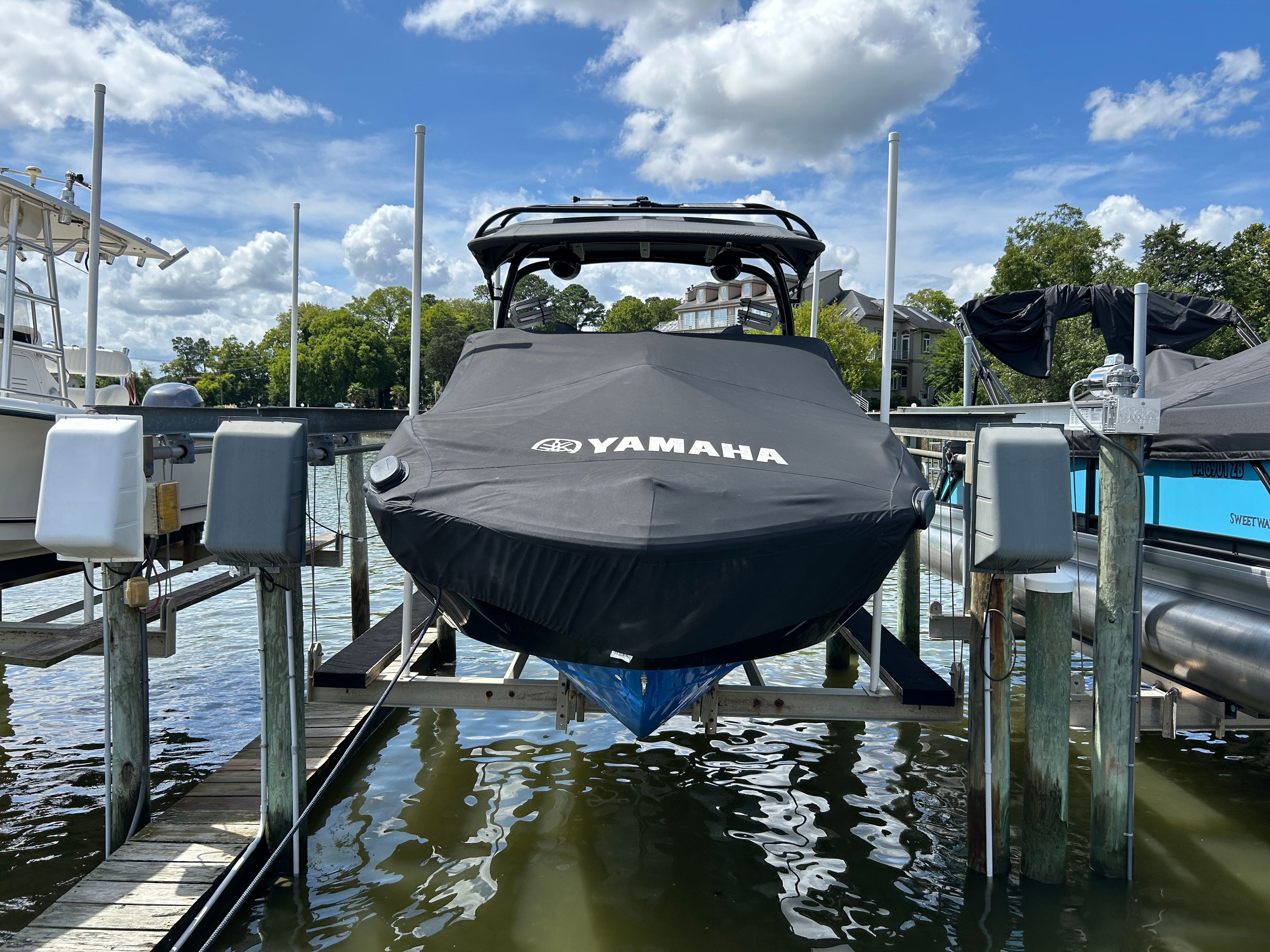 2016 Yamaha Boats 242X E-Series - 2