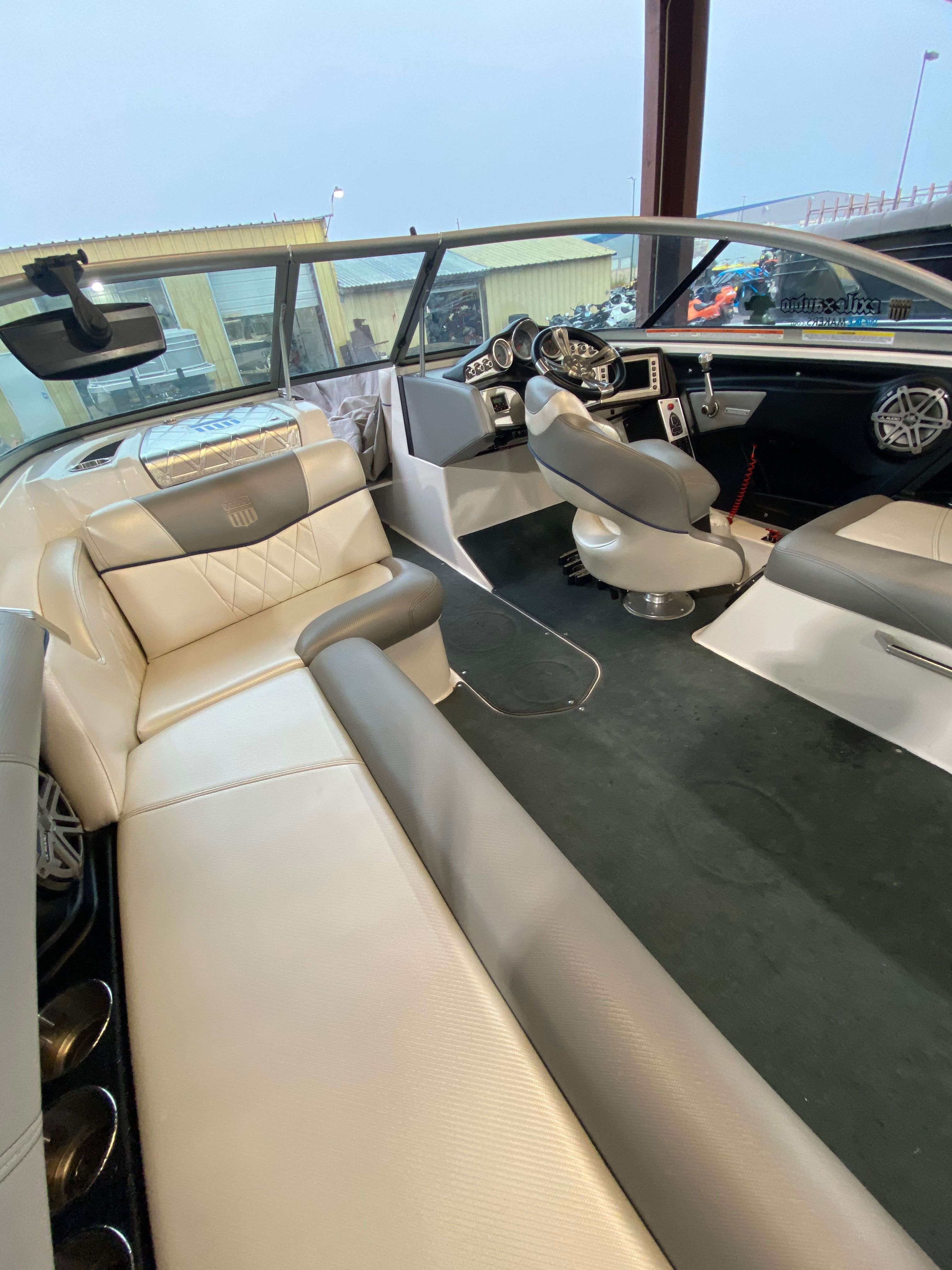2013 MasterCraft X-30 - 12