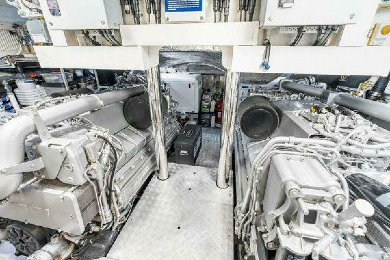 2019 Pershing — - Image 103