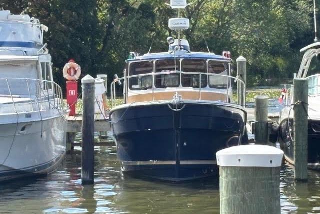 2013 Ranger Tugs R-29 S
