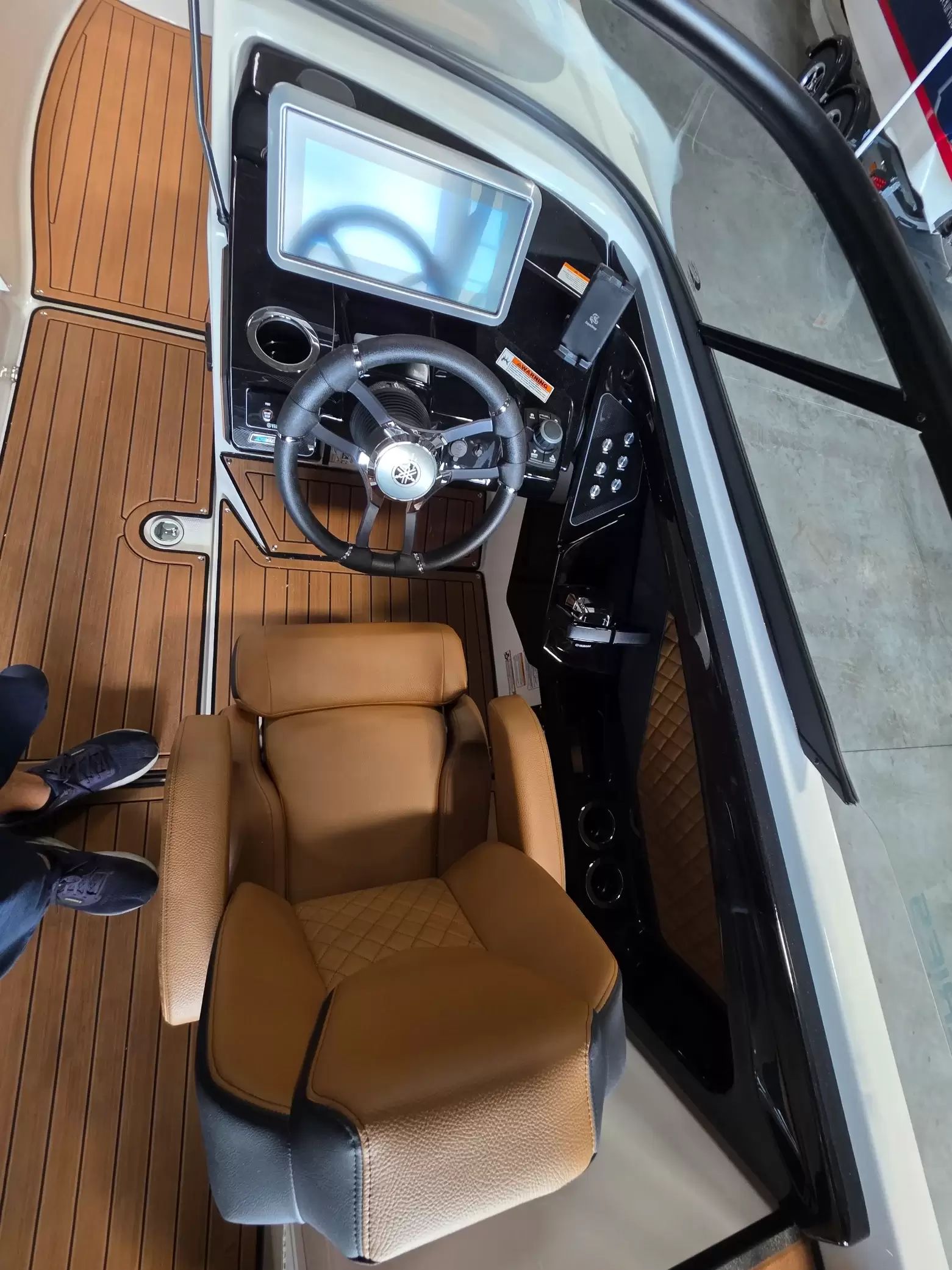 2026 Yamaha Boats 252SE - 9