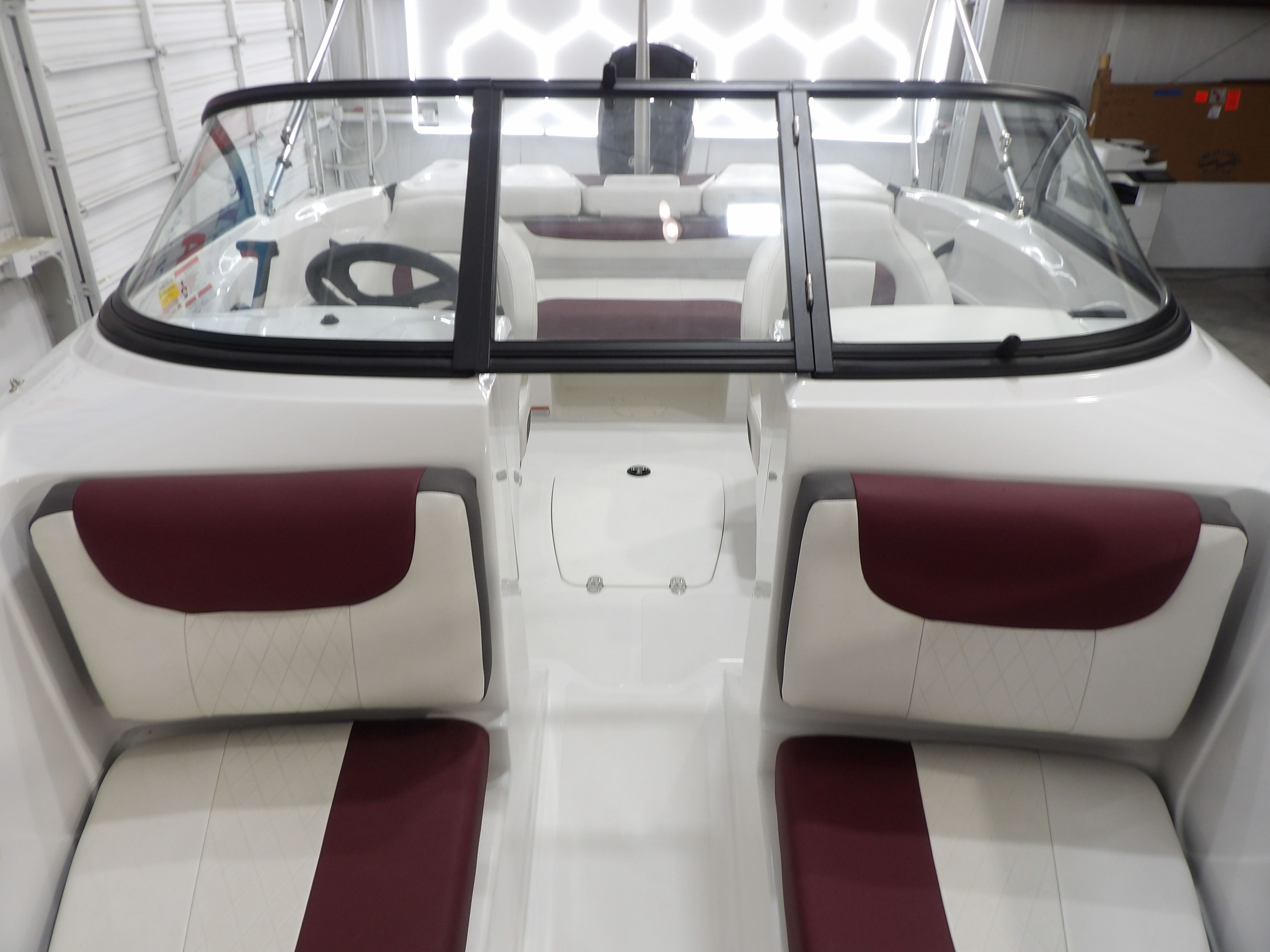 2022 Tahoe 185 - 11