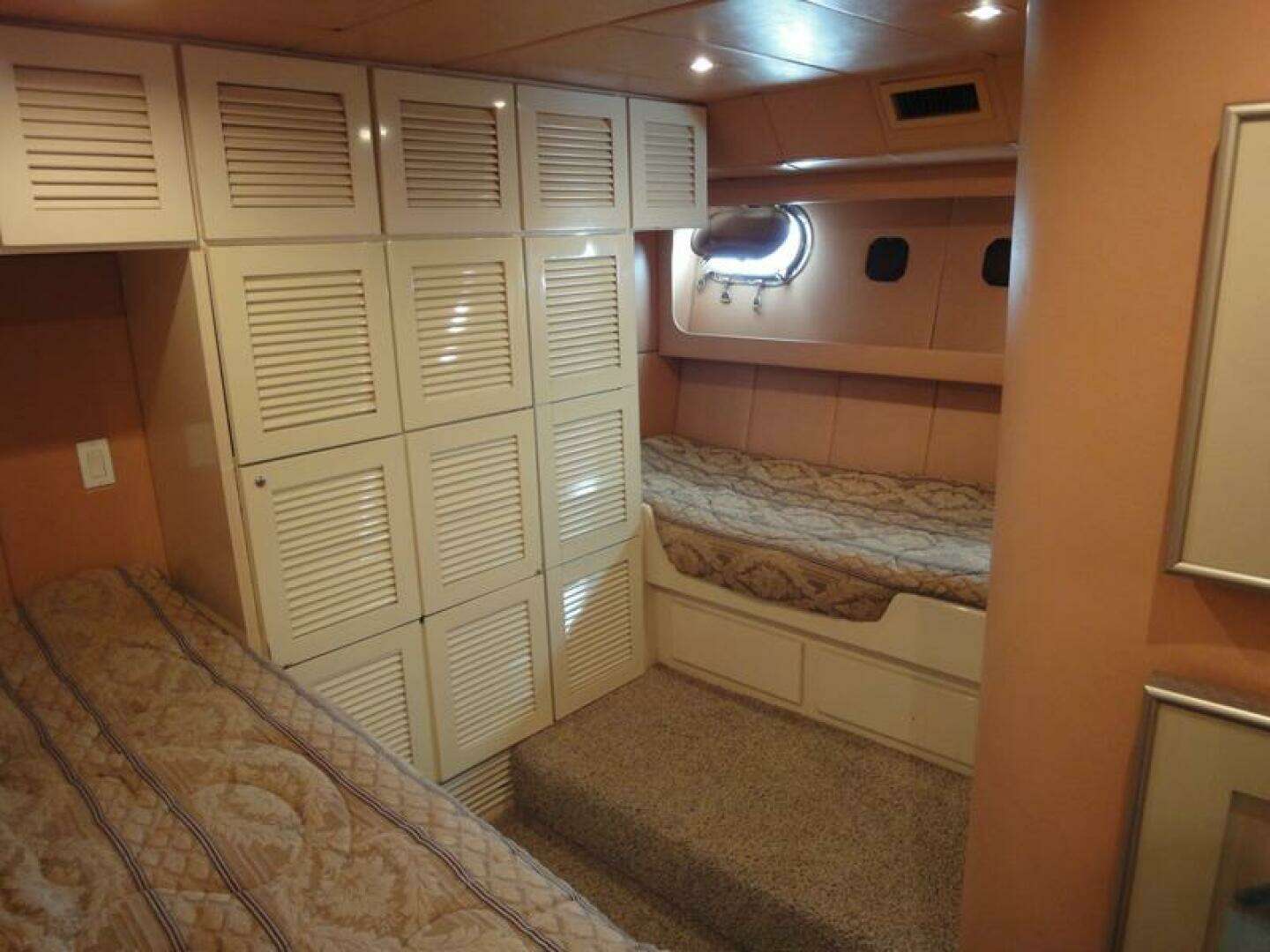 1990 Inace Expedition 88 - Image 10