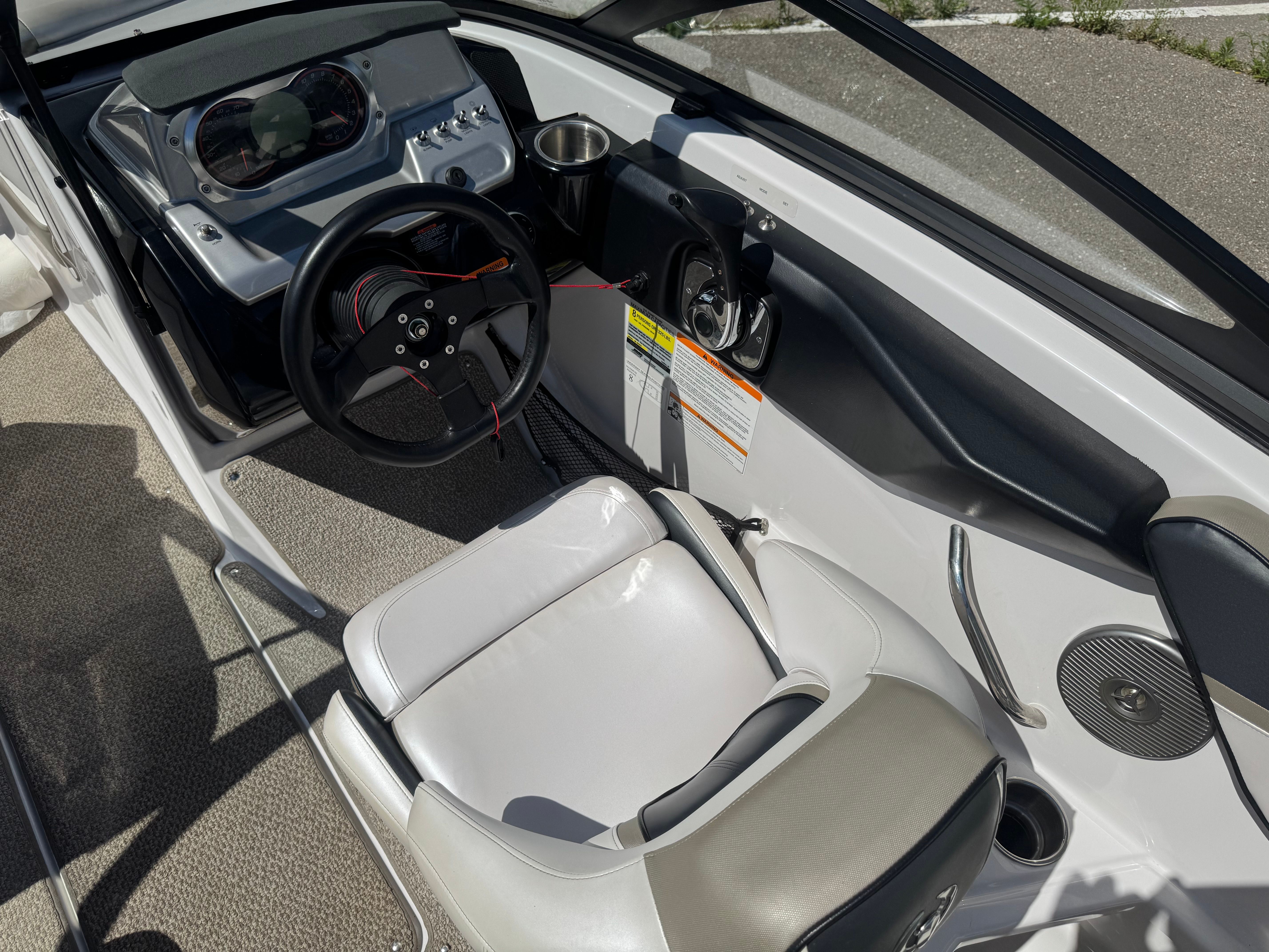 2015 Scarab 195 H.O. - 17